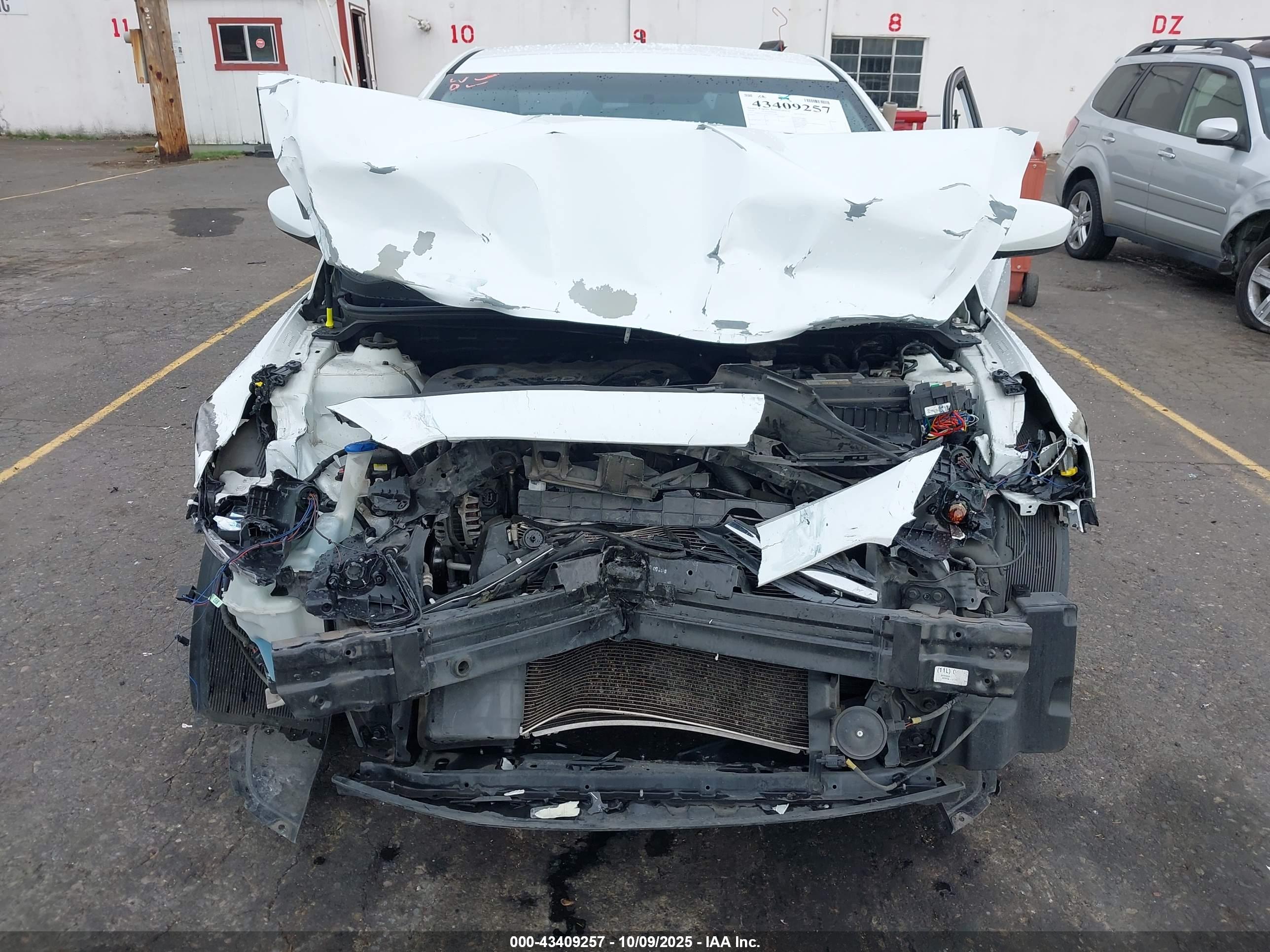 HYUNDAI ACCENT image 6