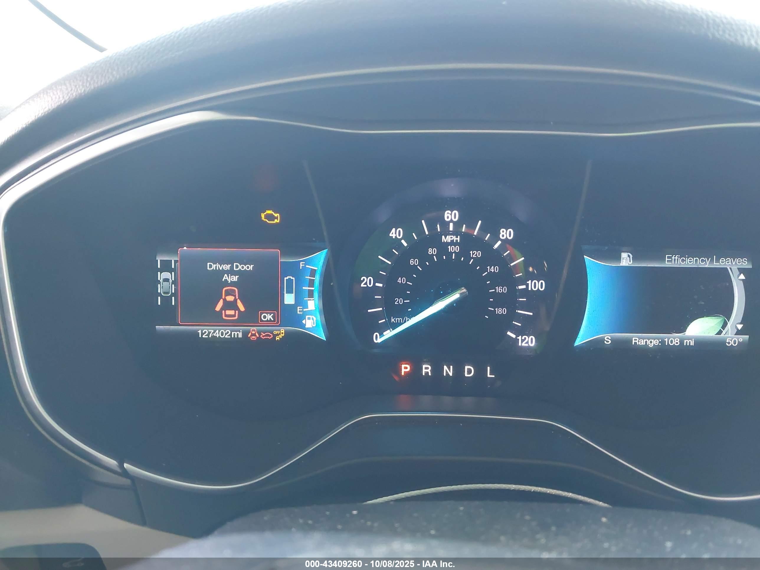 FORD FUSION image 7