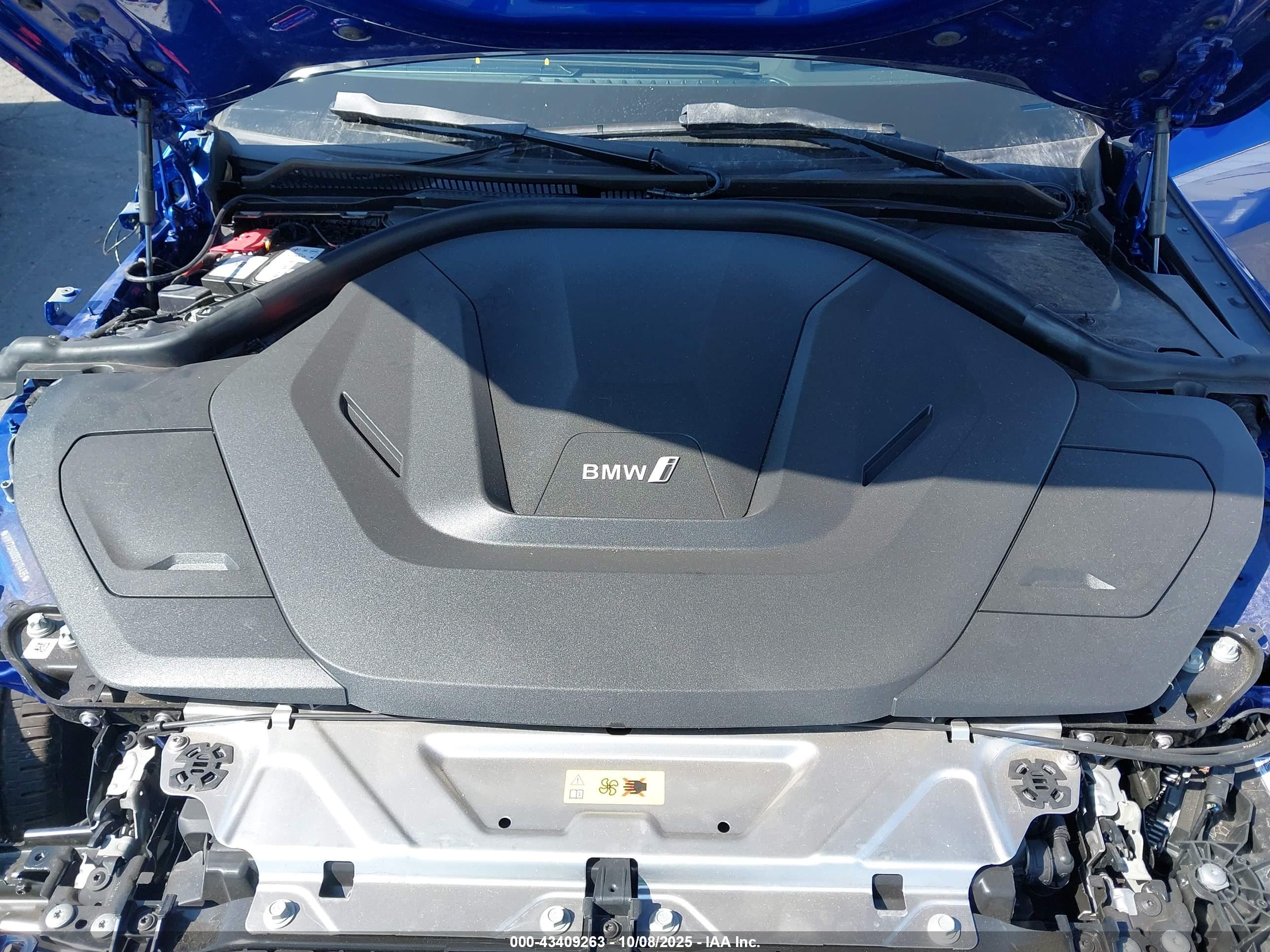 BMW I4 image 10