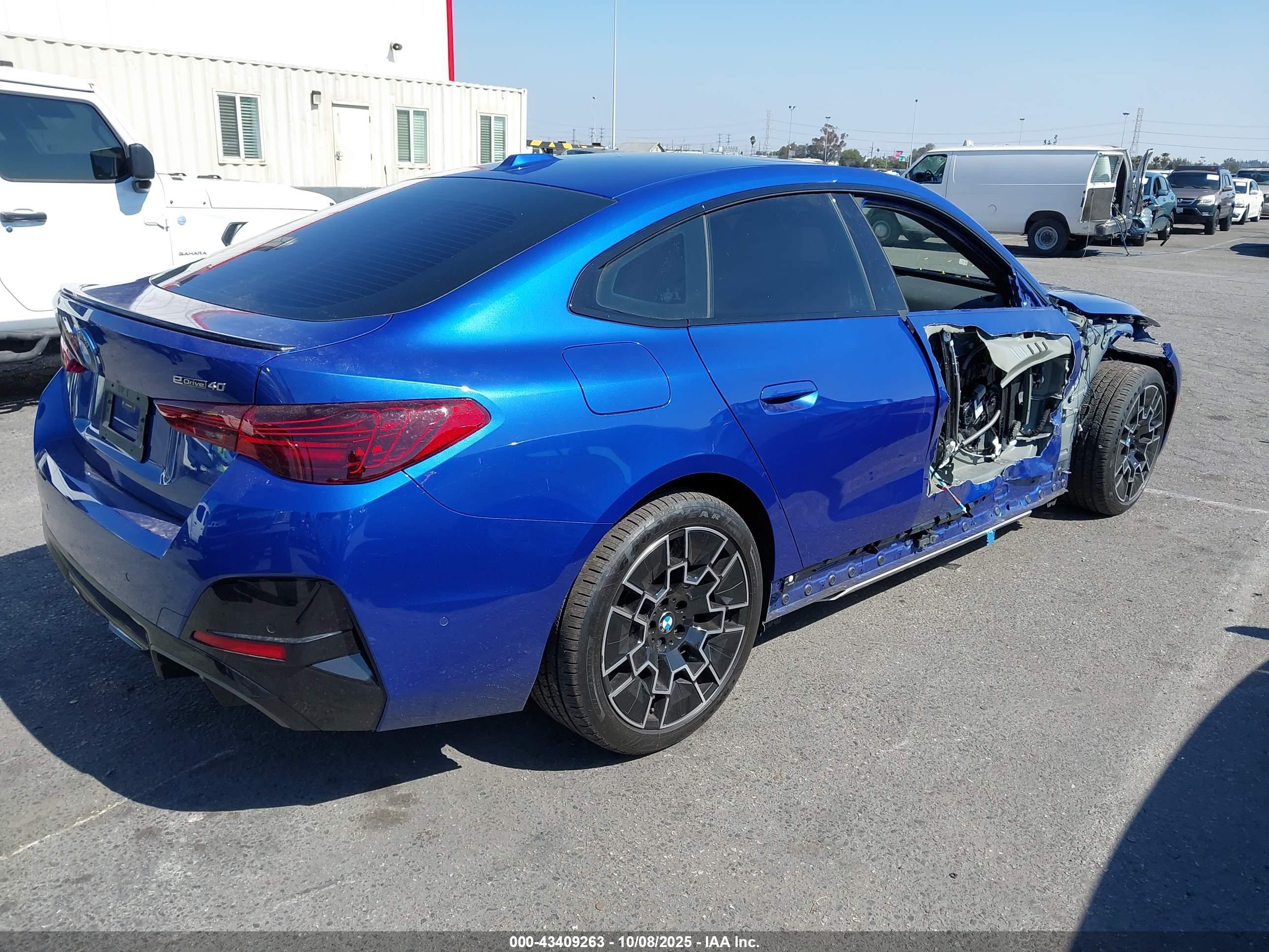 BMW I4 image 4