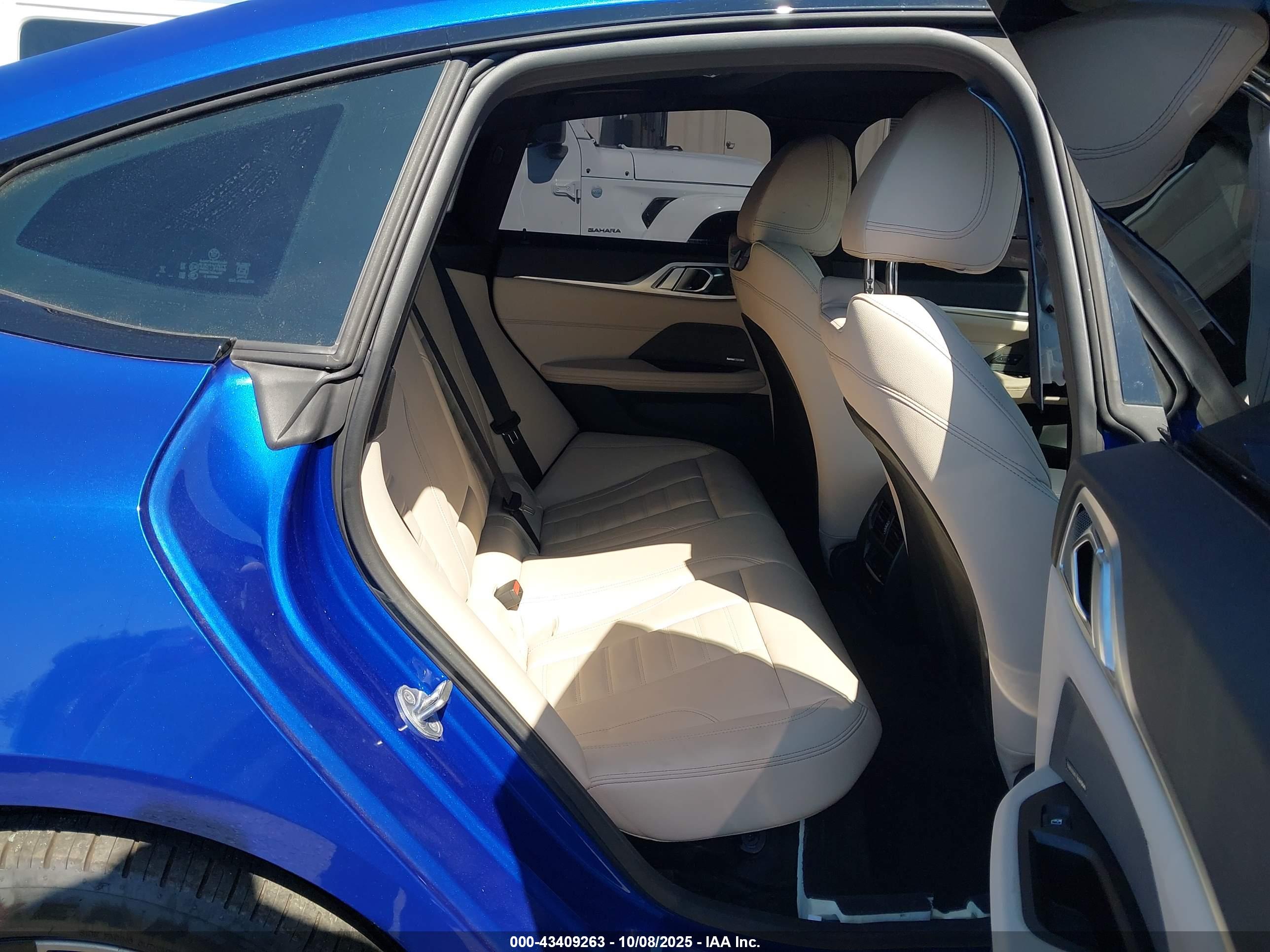 BMW I4 image 8