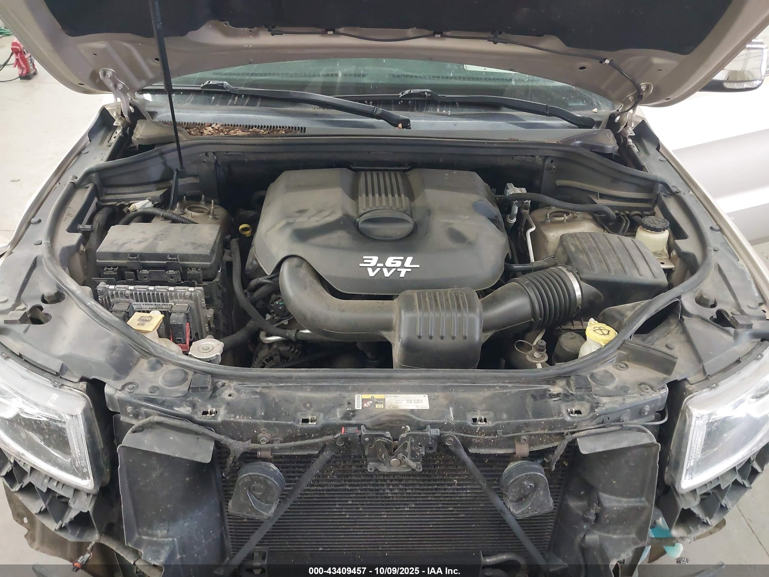 JEEP GRAND image 10