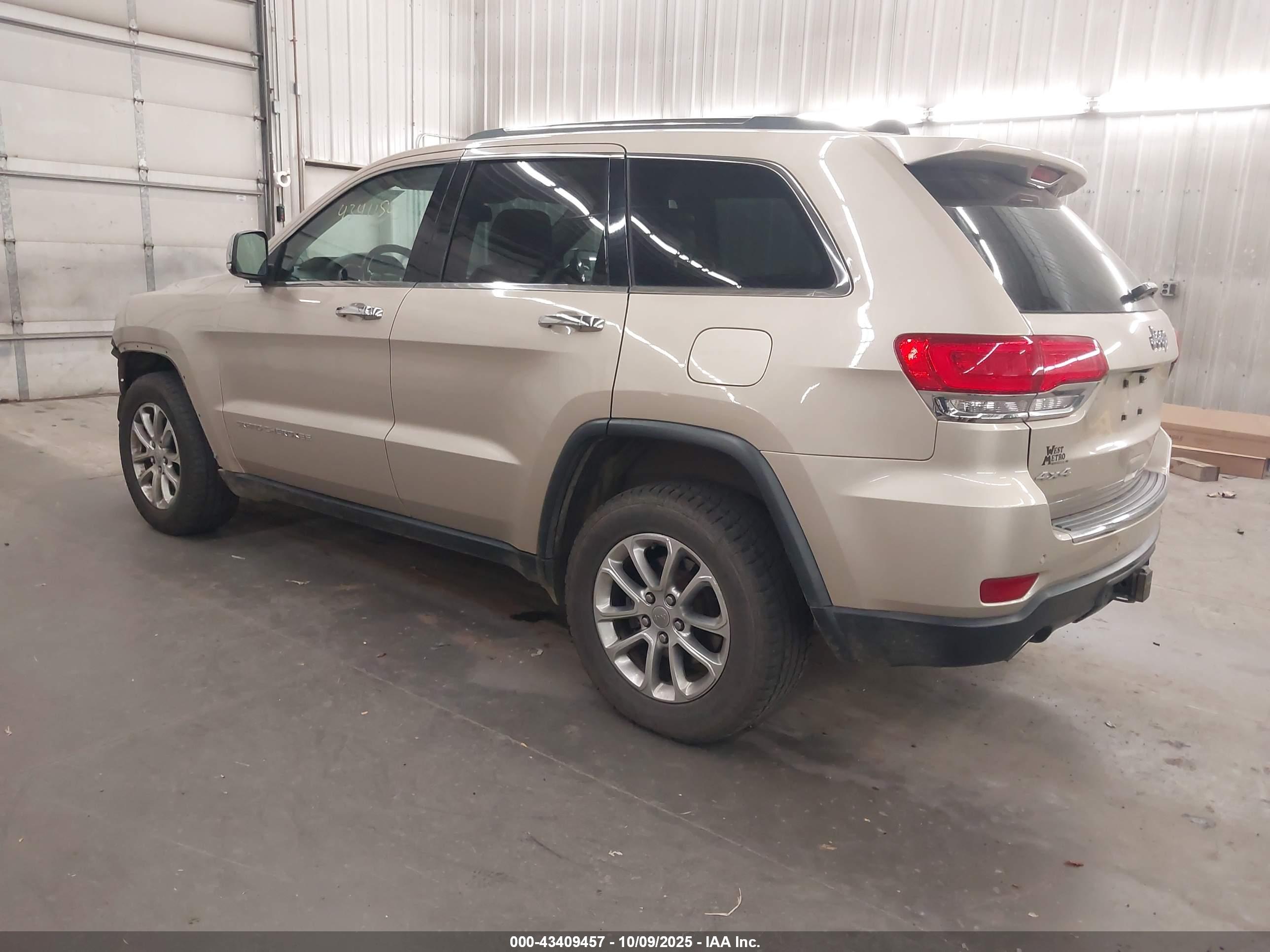 JEEP GRAND image 3