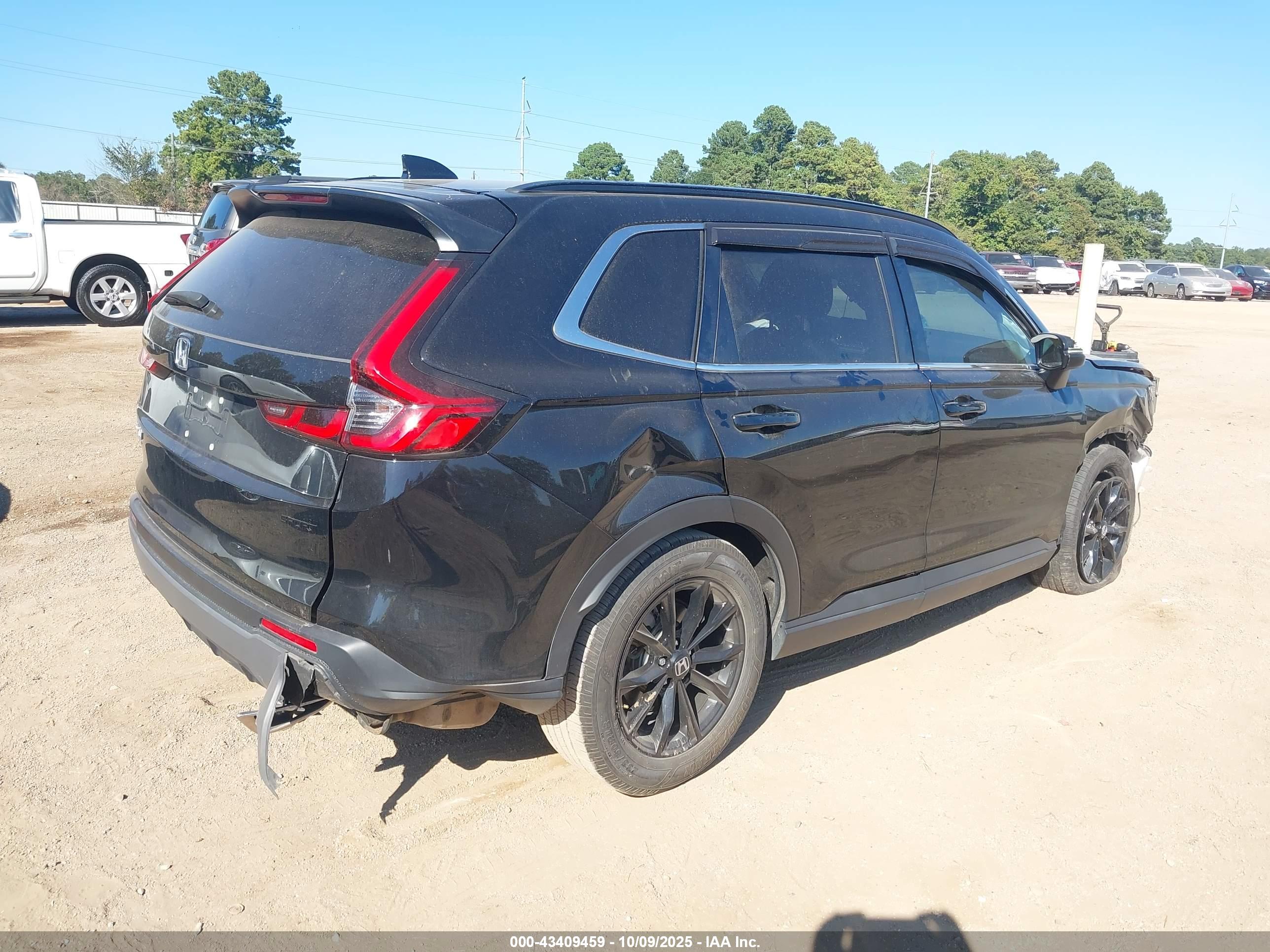 HONDA CR-V image 4