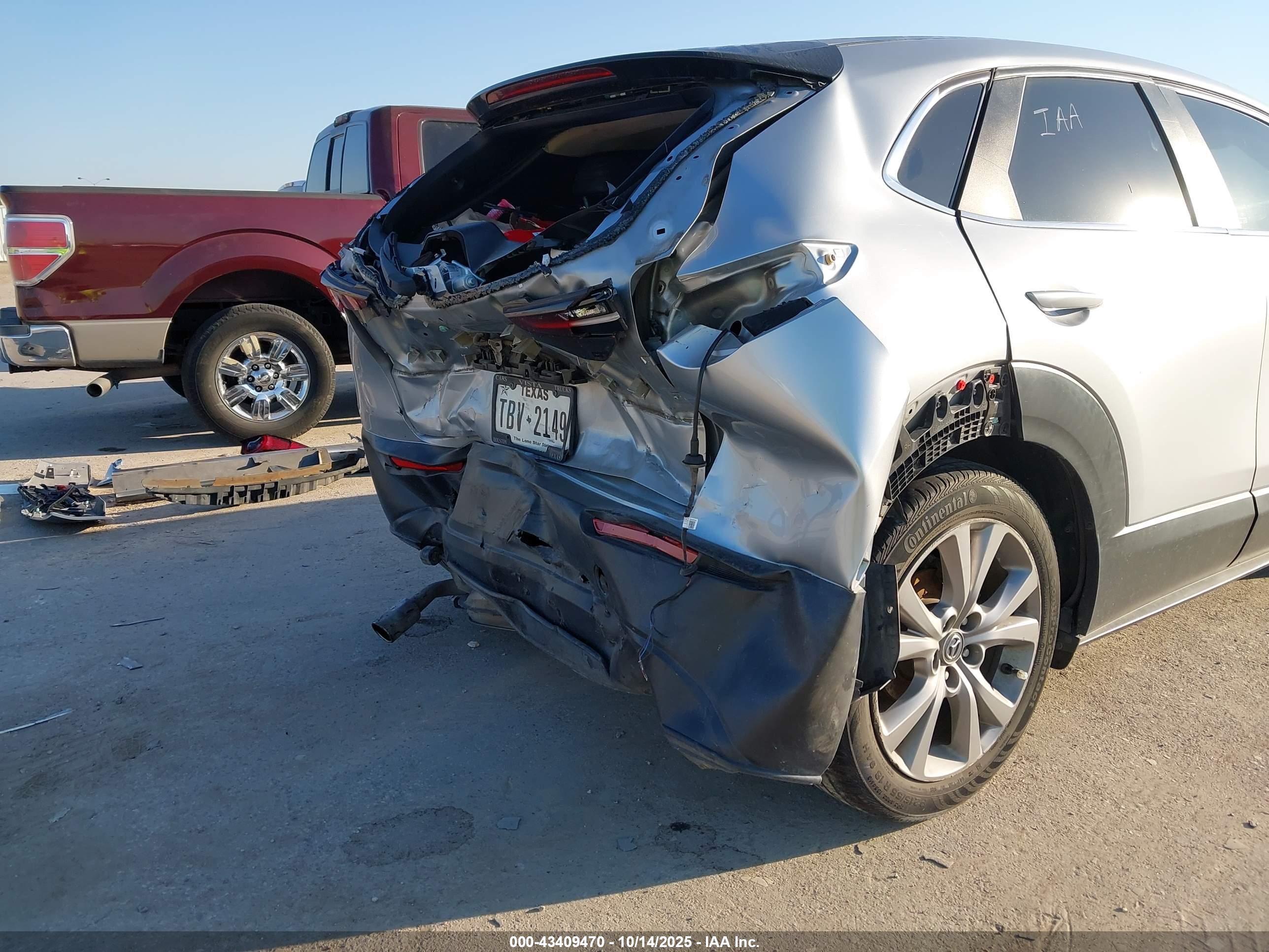 MAZDA CX-30 image 6