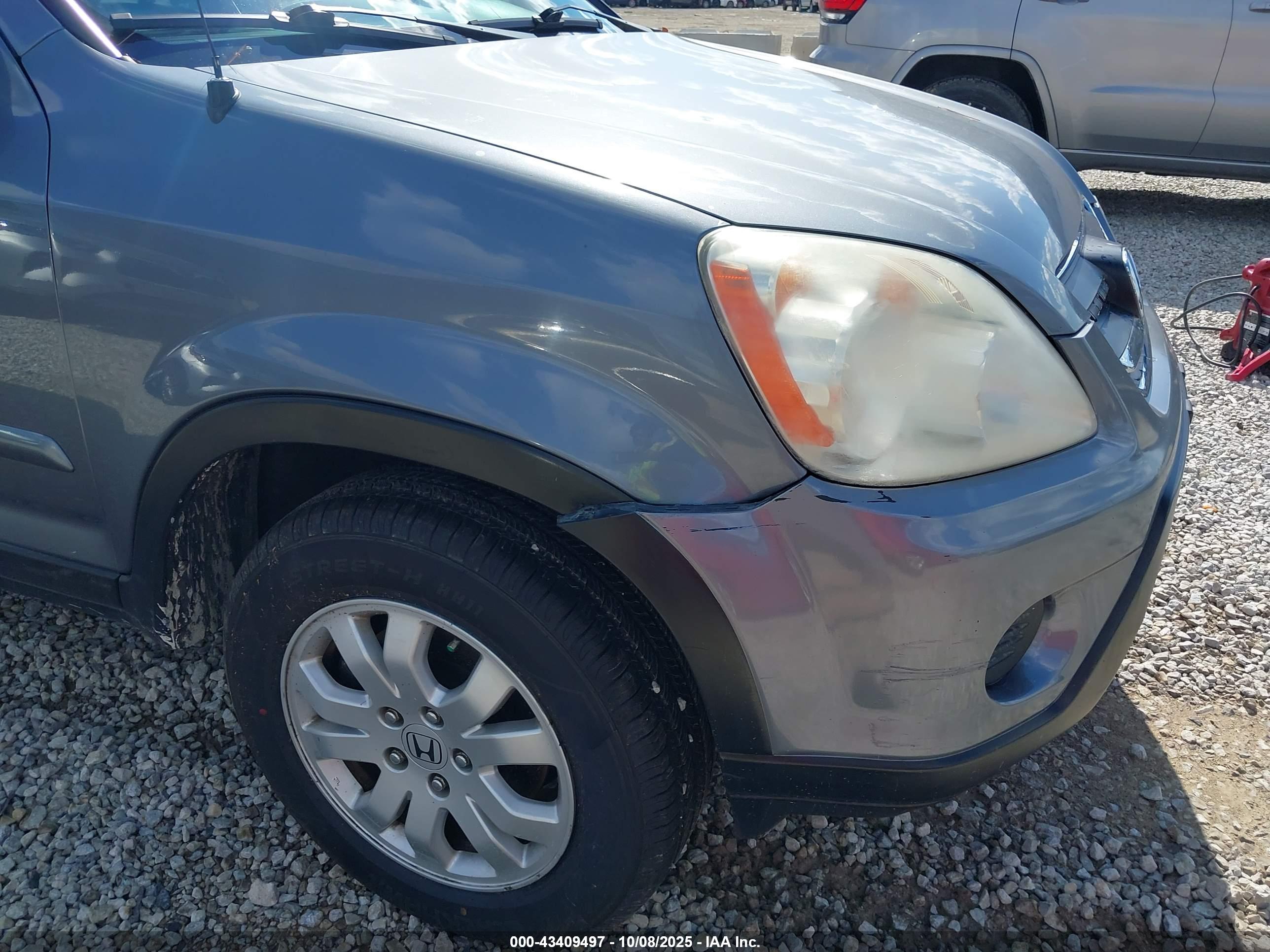 HONDA CR-V image 6