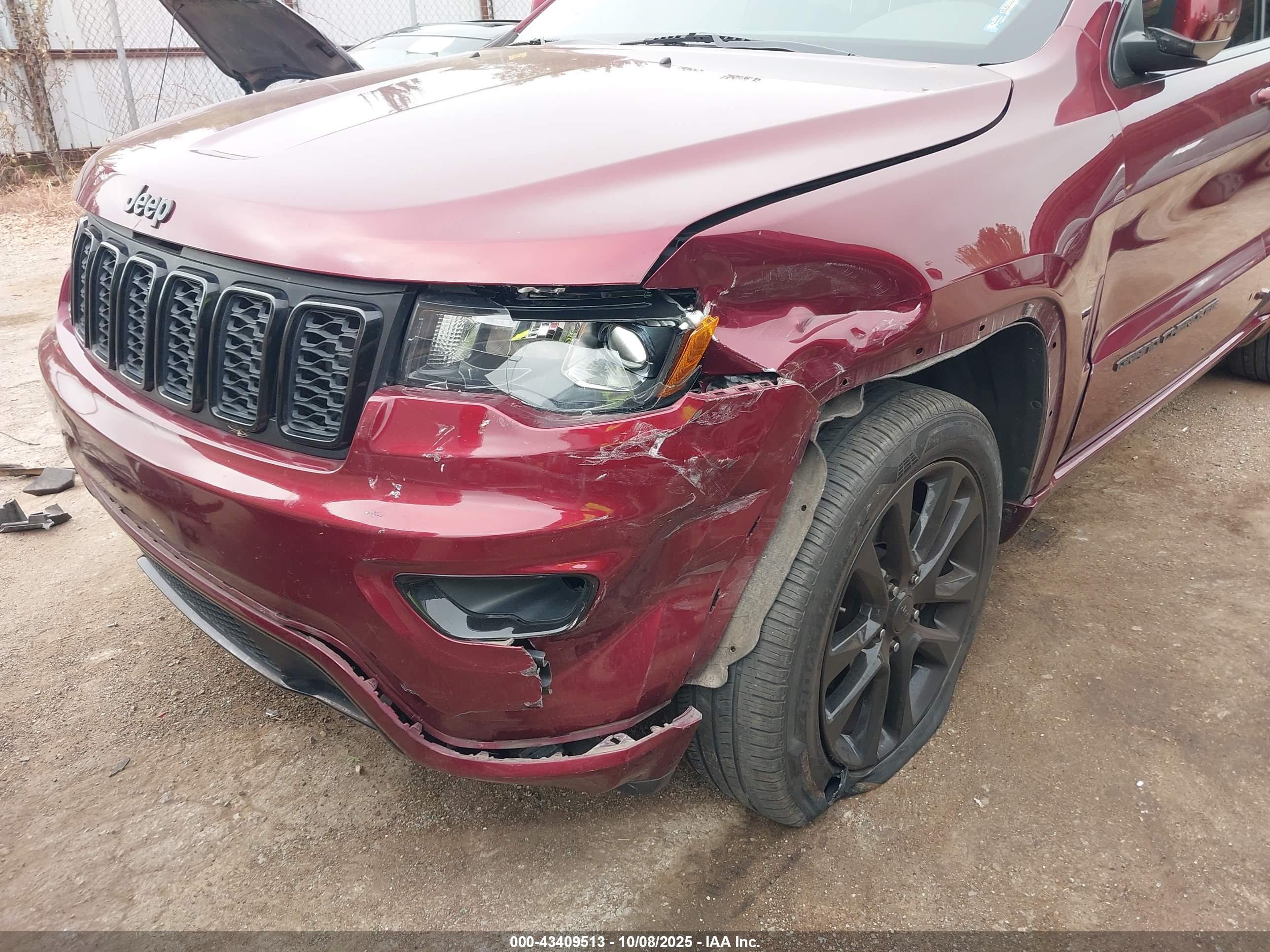 JEEP GRAND image 6