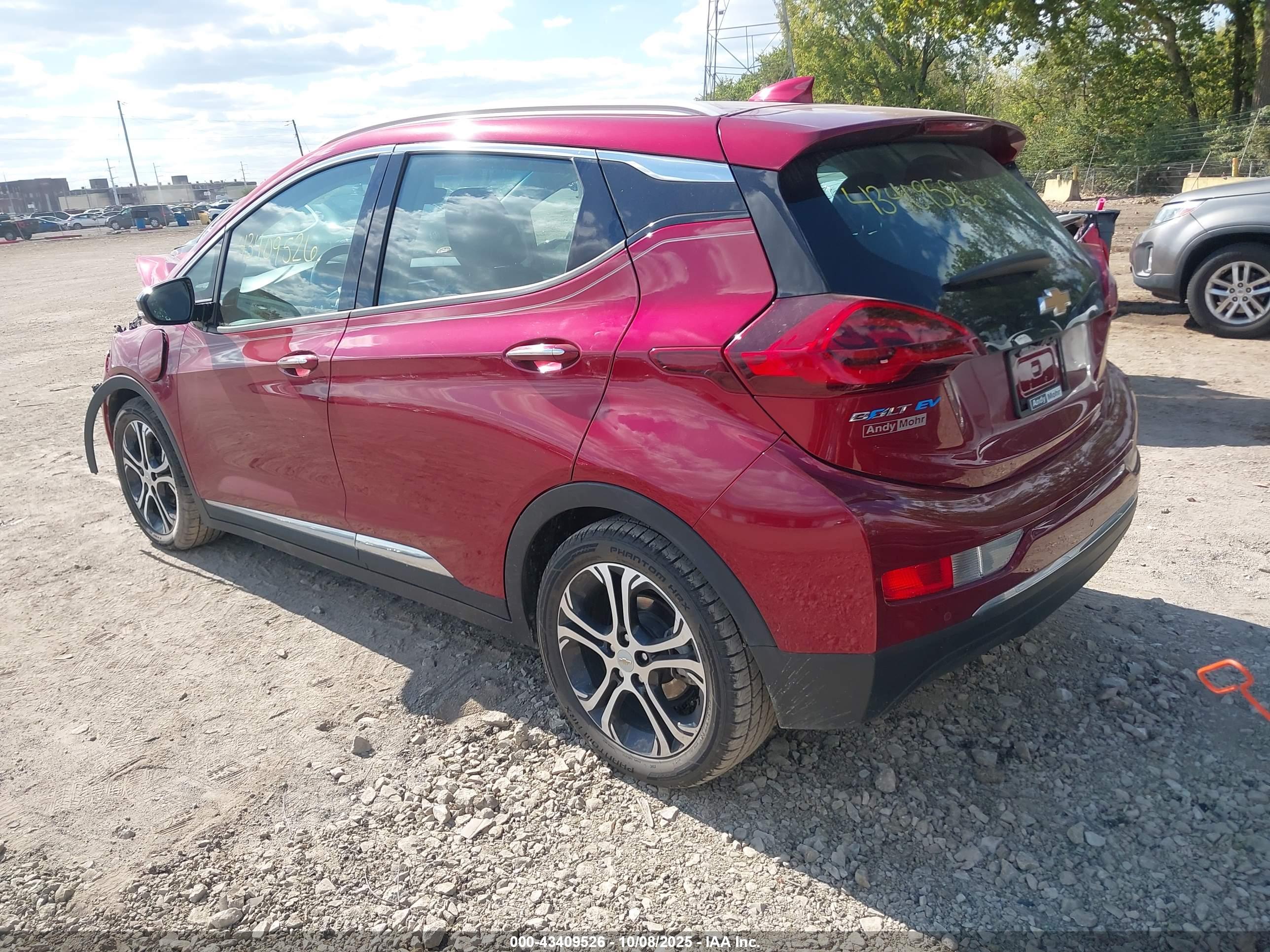 CHEVROLET BOLT image 3