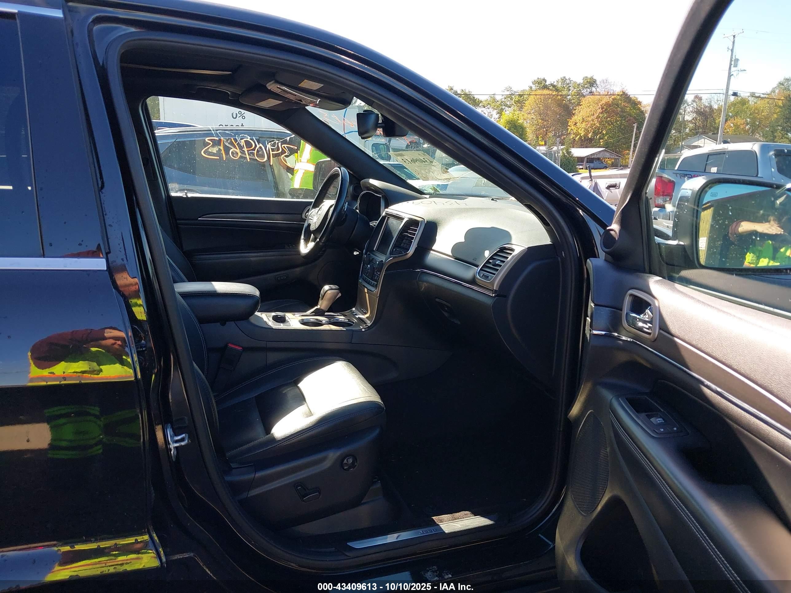 JEEP GRAND image 5