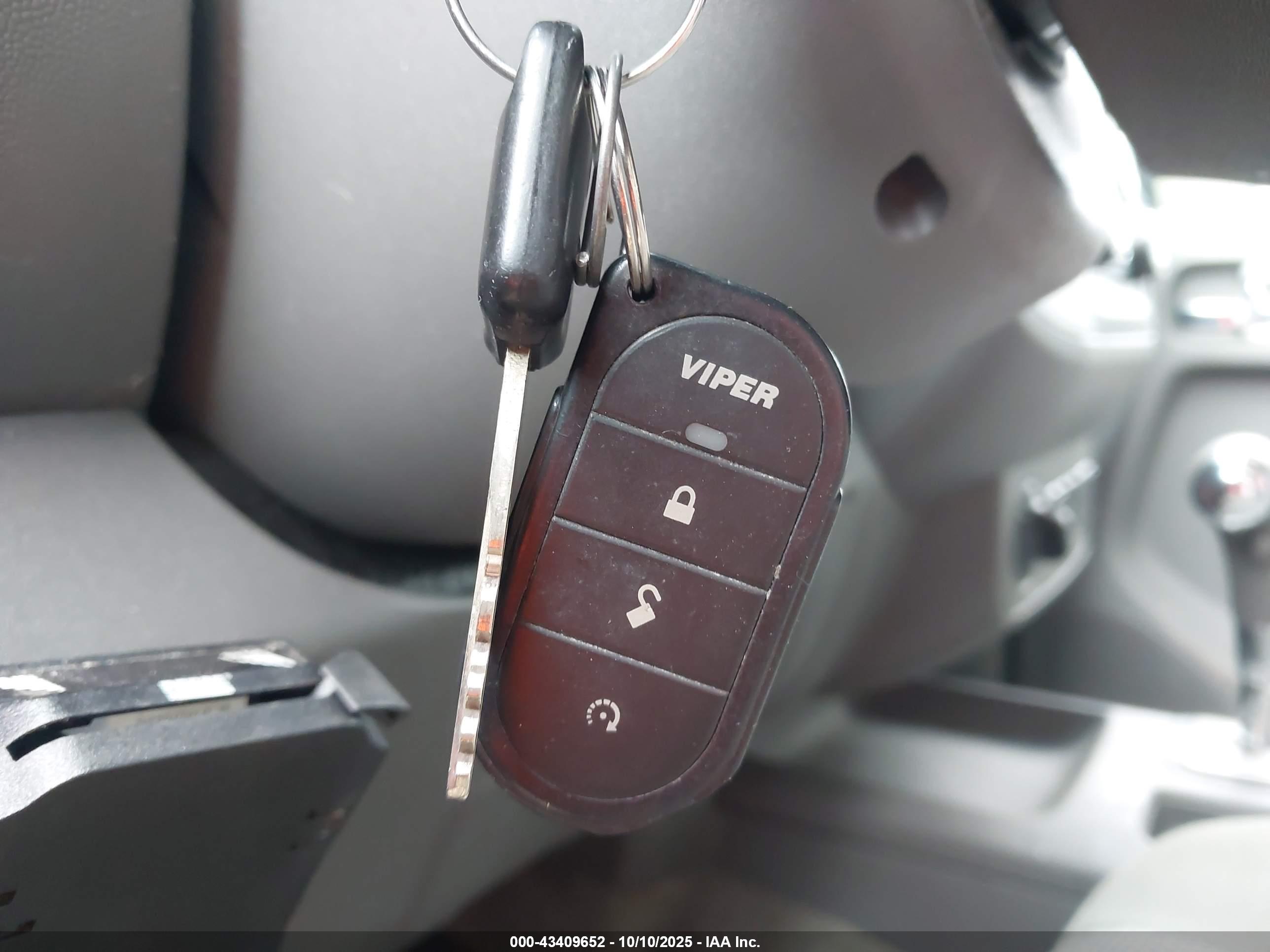 NISSAN FRONTIER image 11