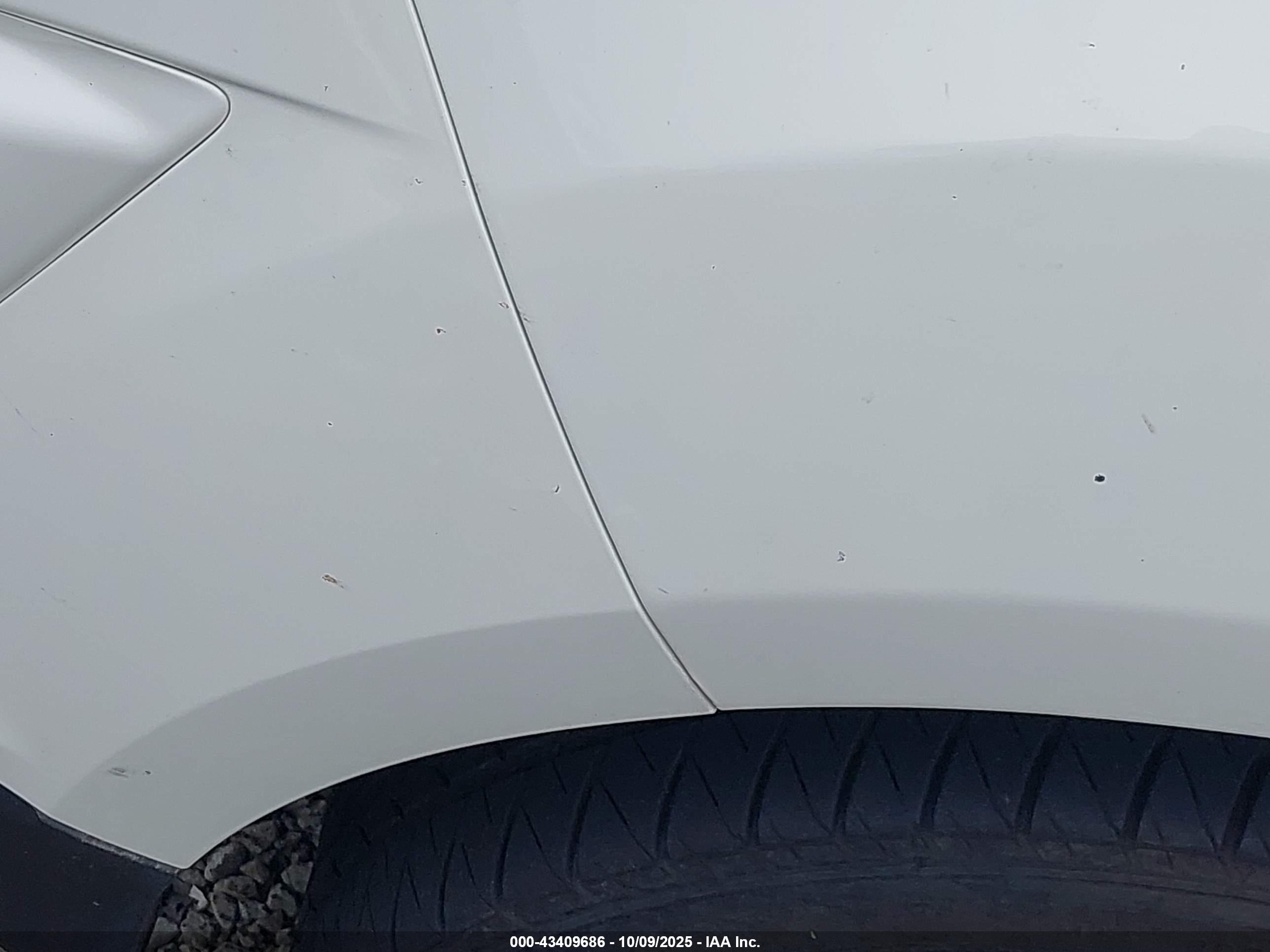 FORD ECOSPORT image 6