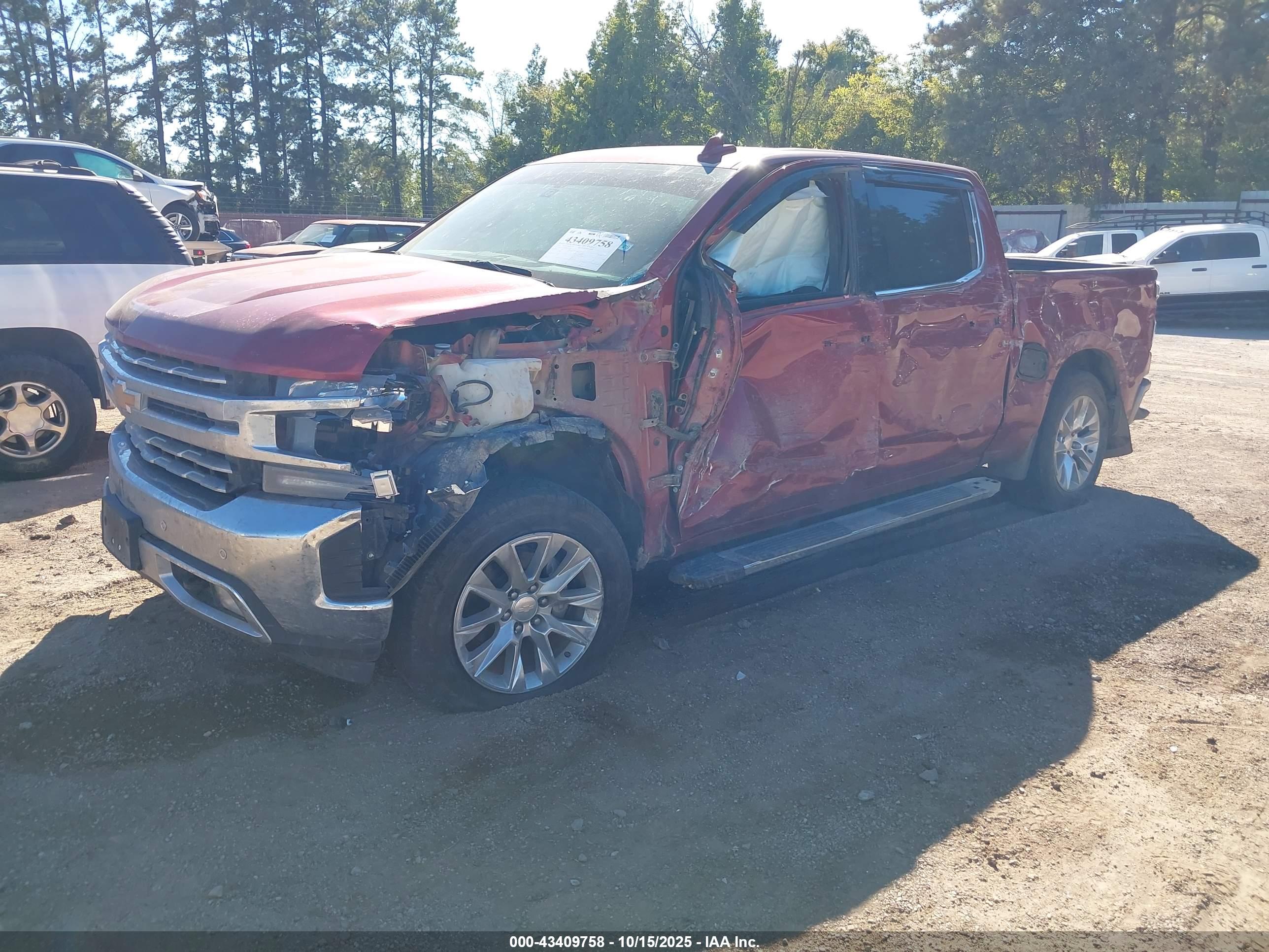 CHEVROLET SILVERADO image 2