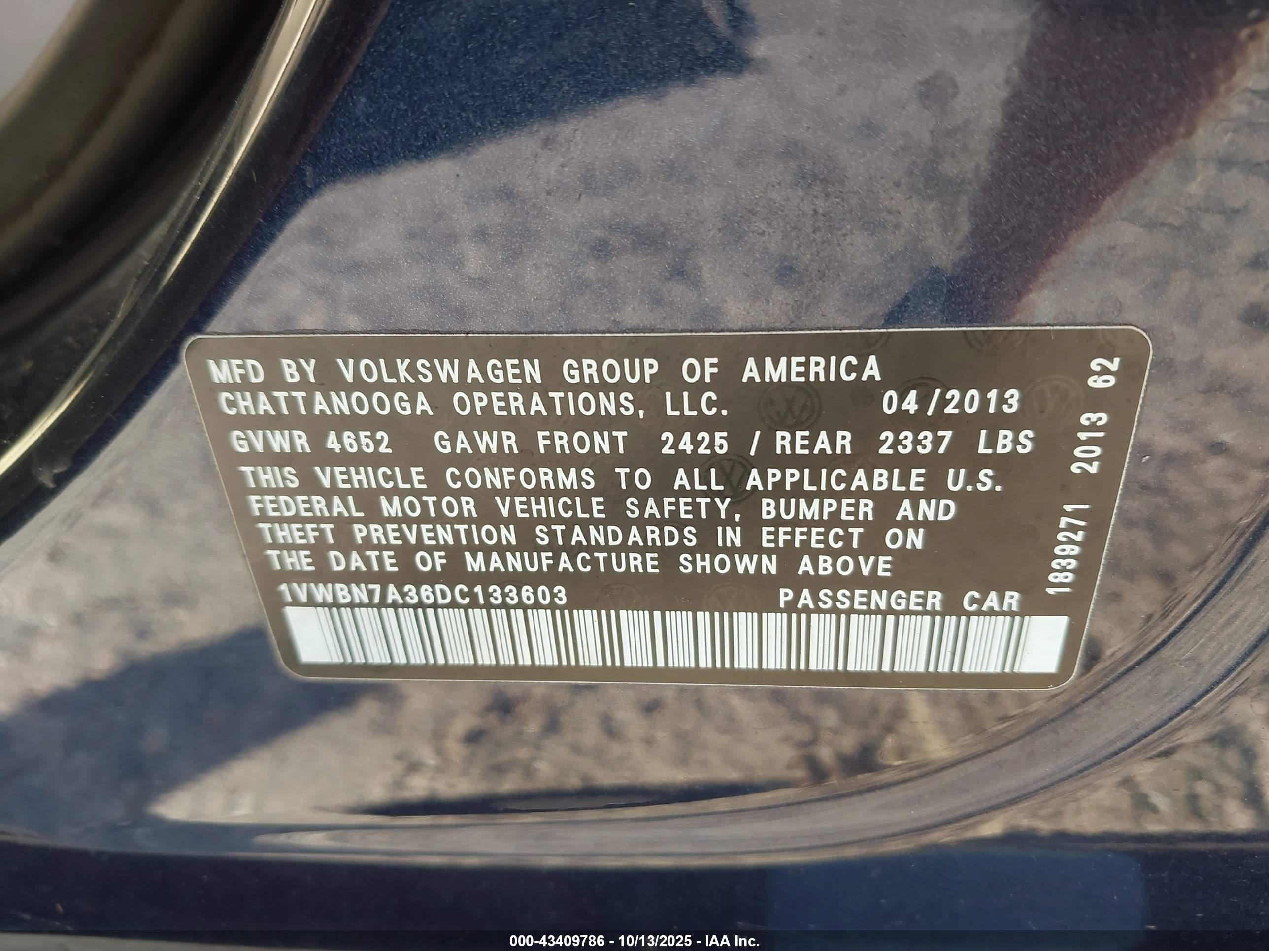 VOLKSWAGEN PASSAT image 9