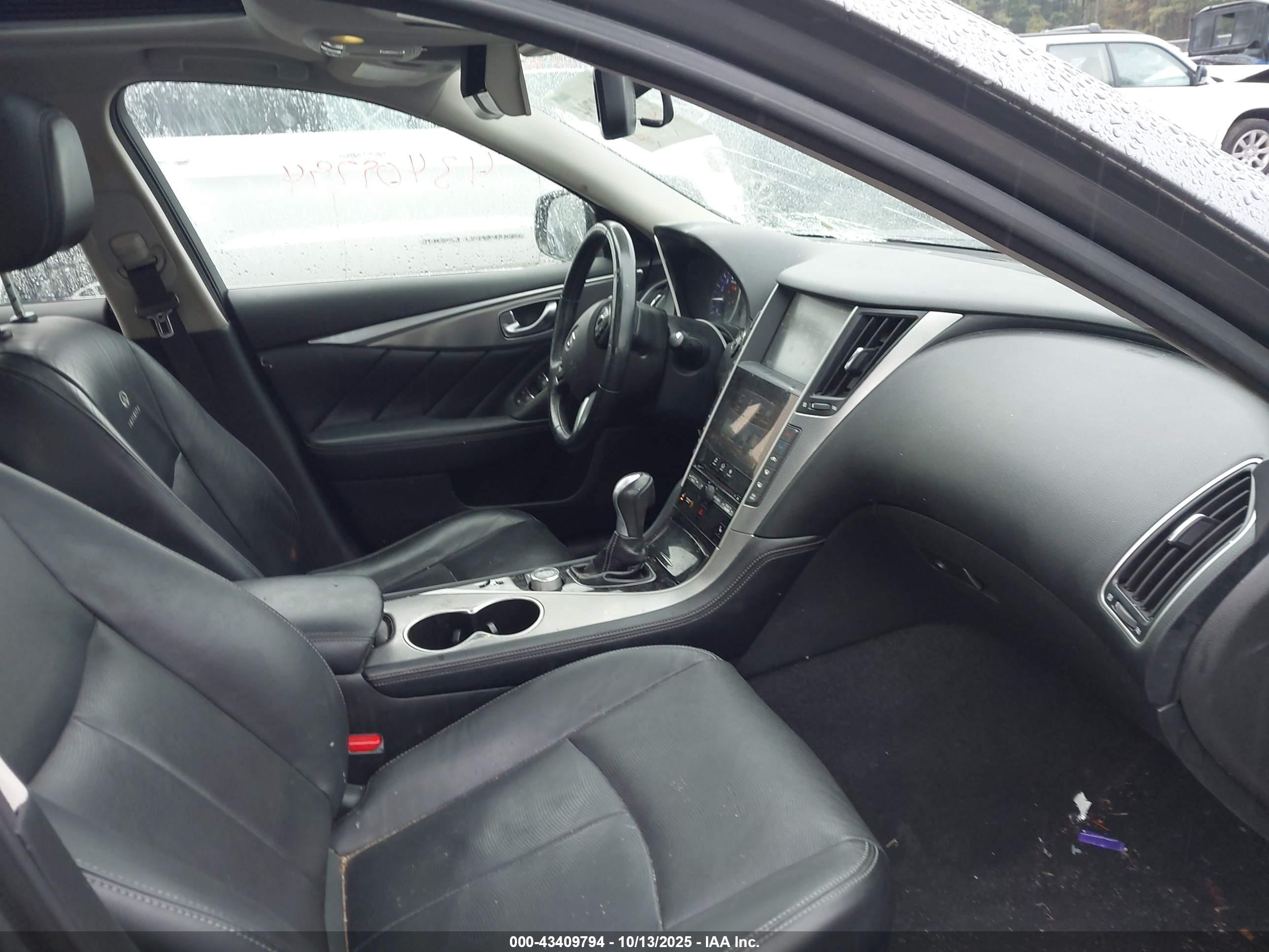 INFINITI Q50 image 5