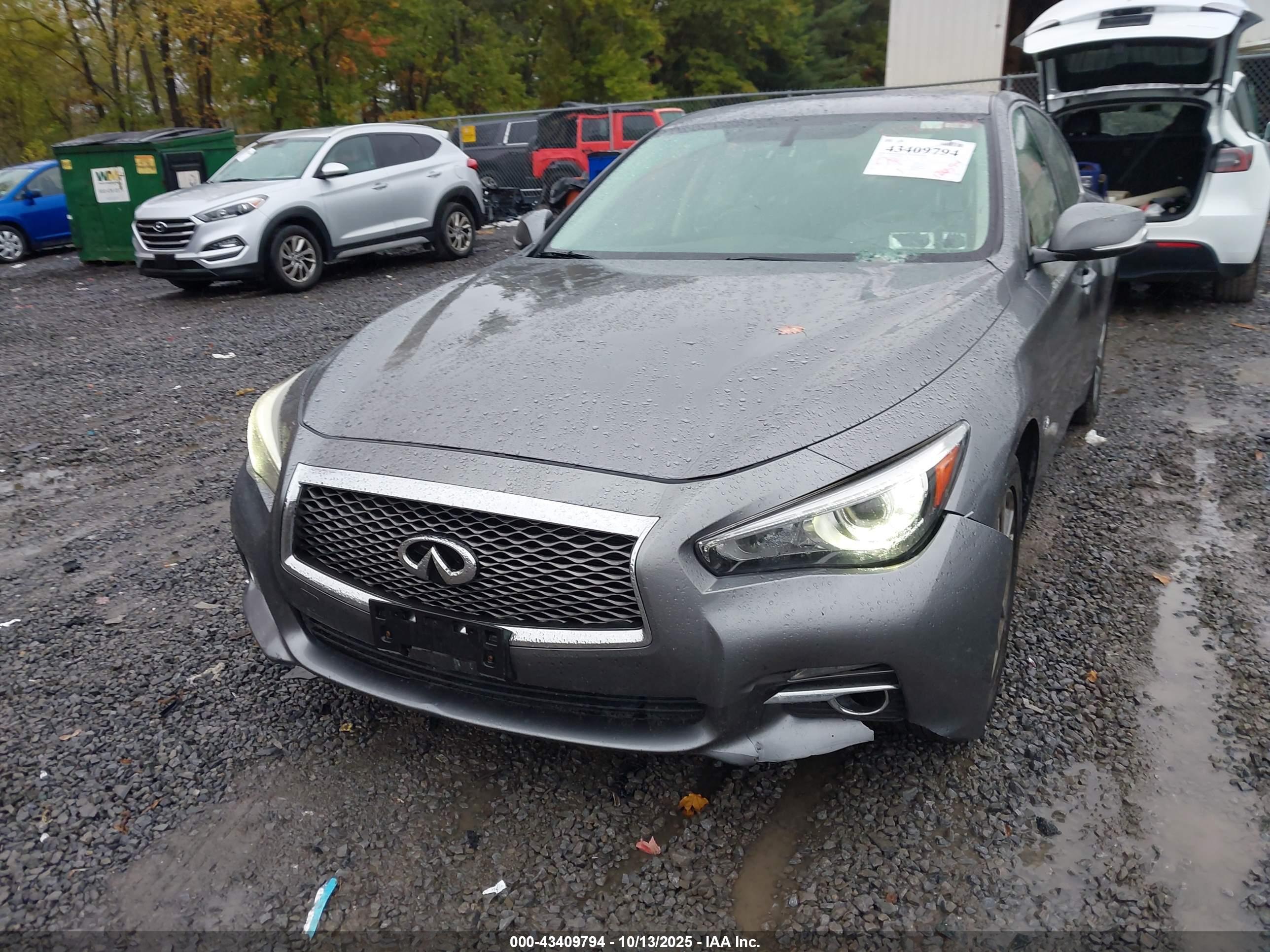 INFINITI Q50 image 6