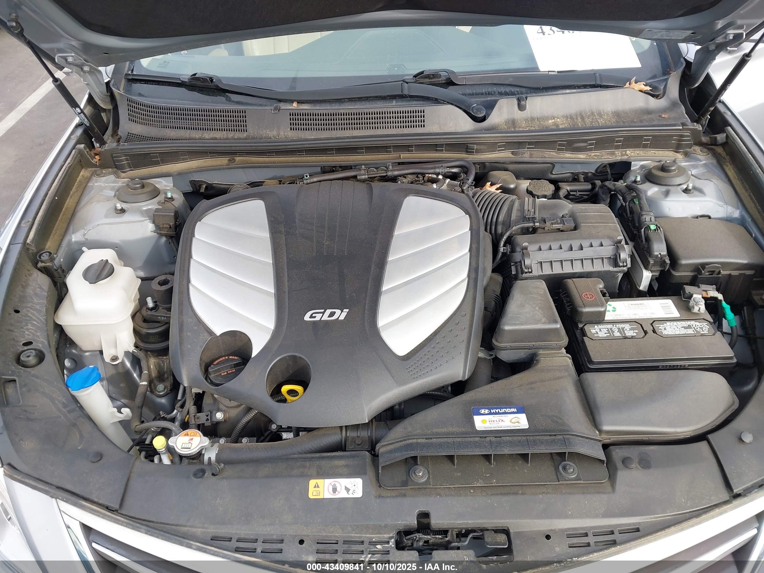 HYUNDAI AZERA image 10