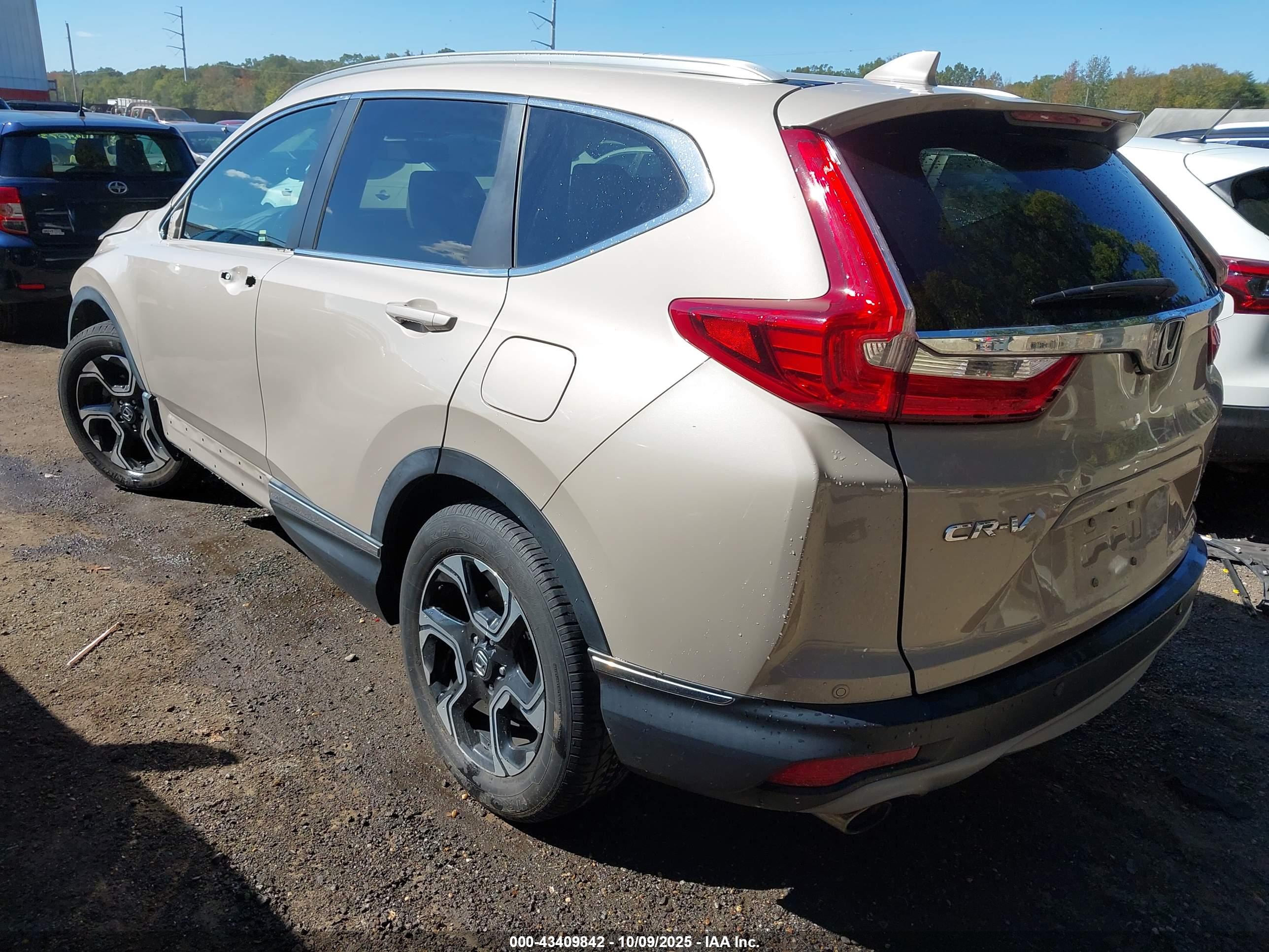 HONDA CR-V image 3