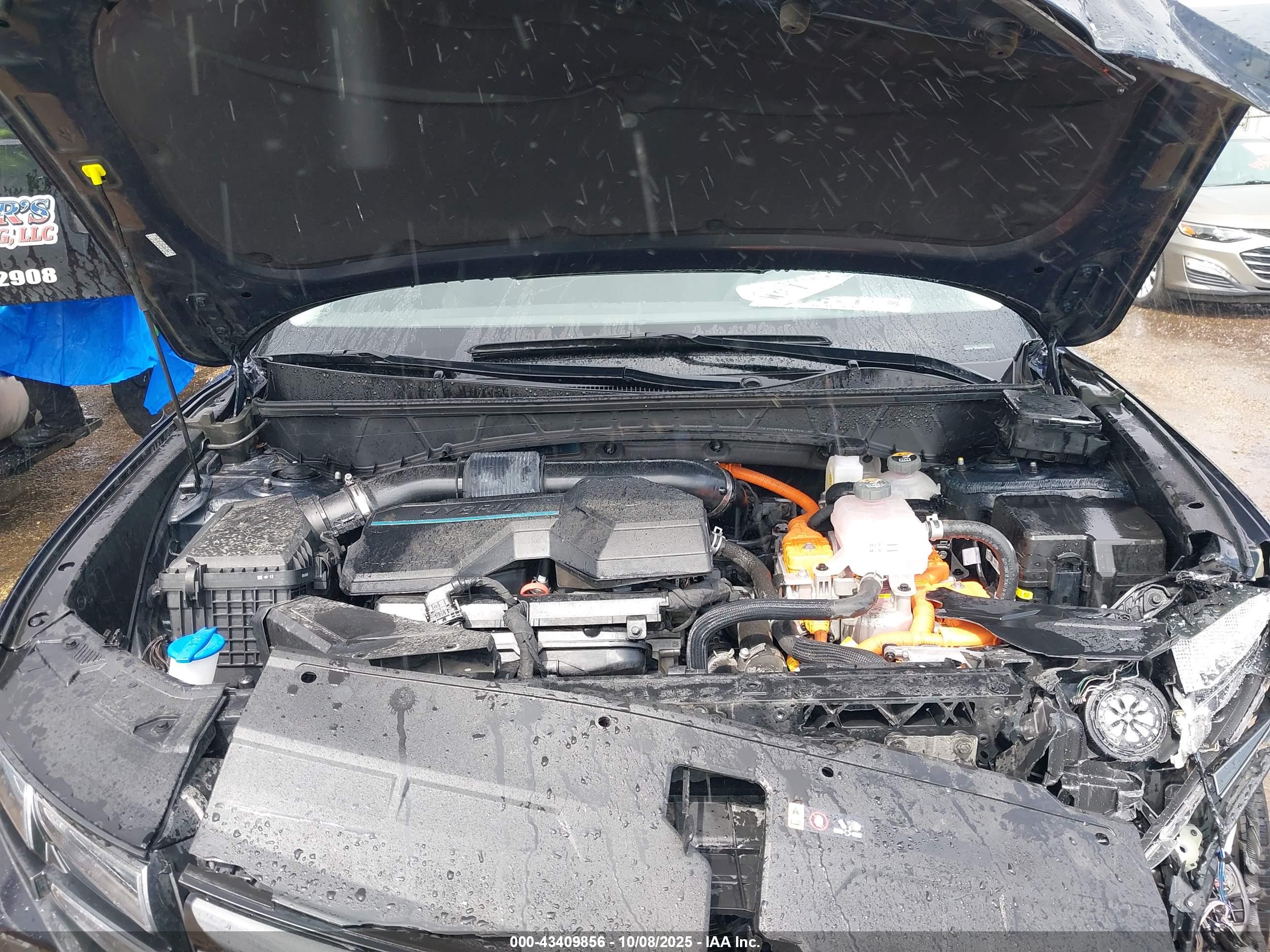 HYUNDAI TUCSON image 10