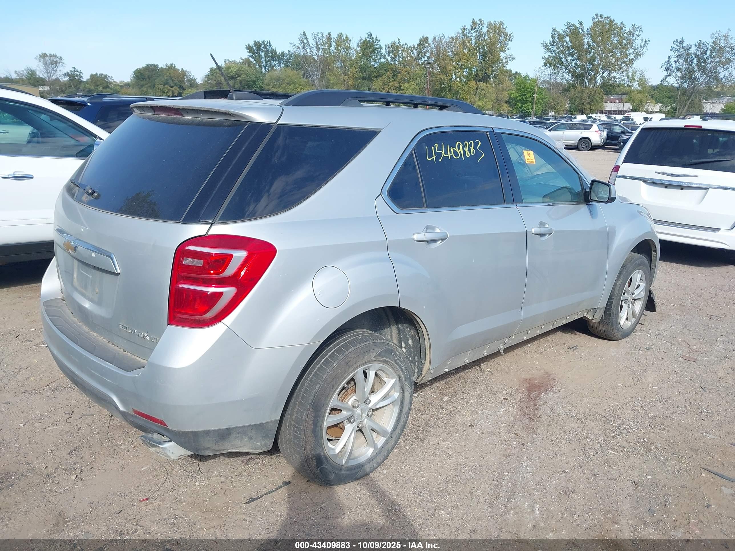 CHEVROLET EQUINOX image 4