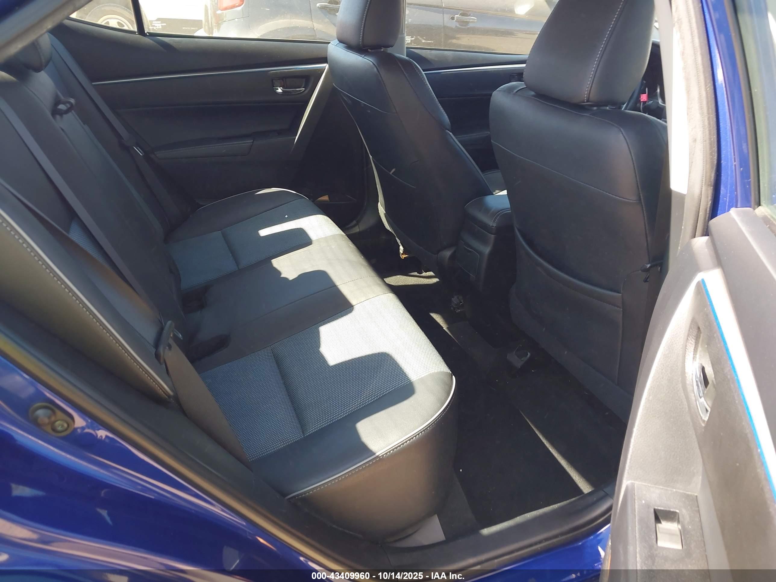 TOYOTA COROLLA image 8