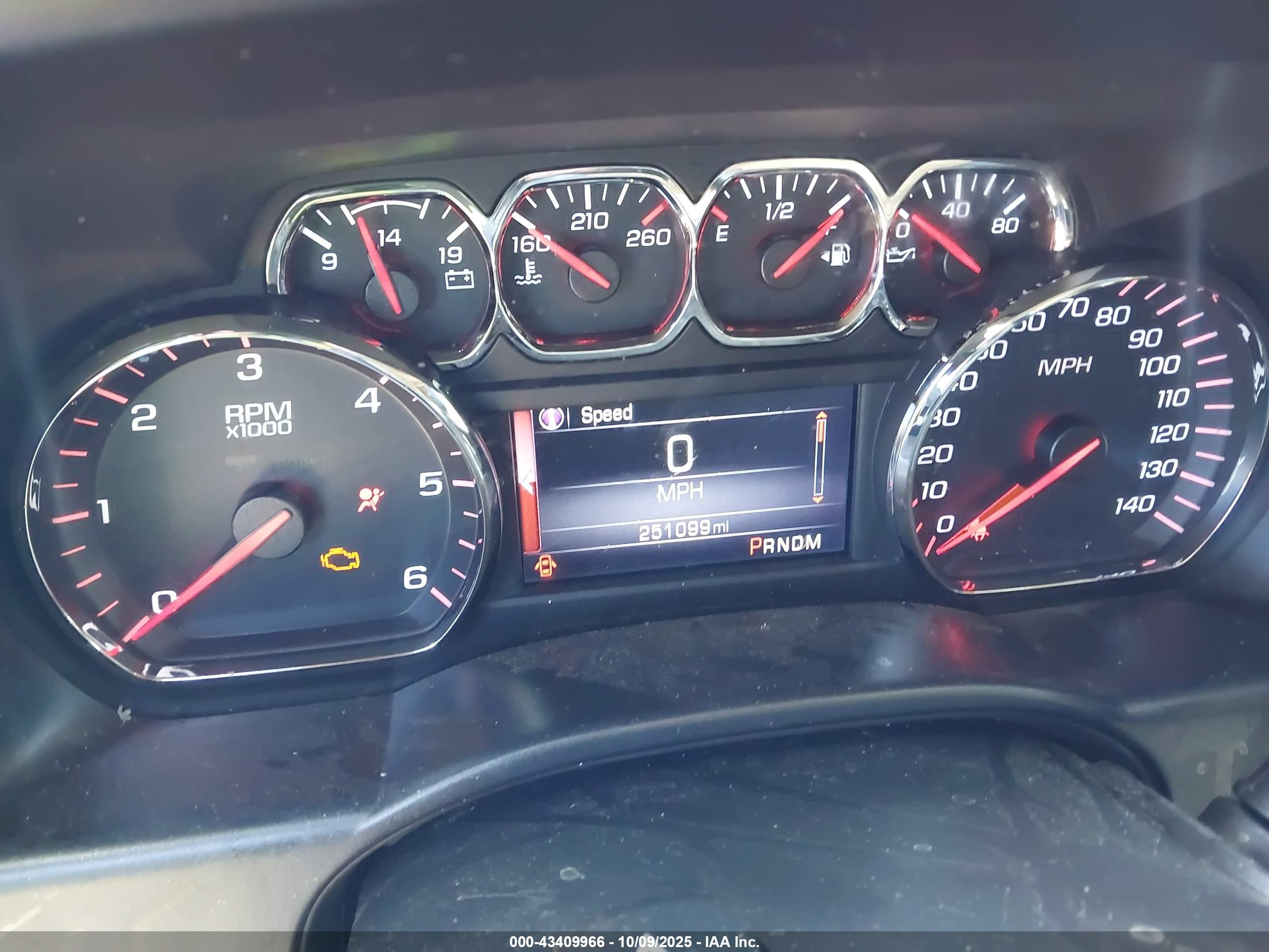 GMC SIERRA image 7