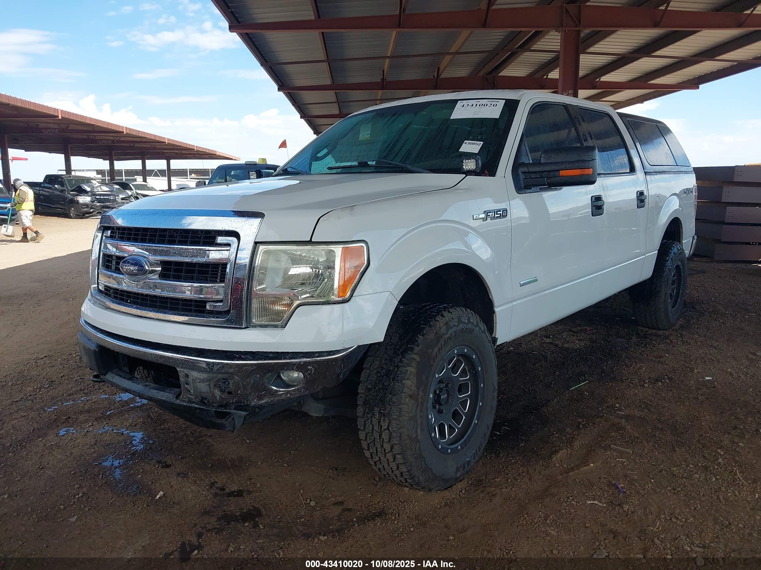 FORD F-150 image 2