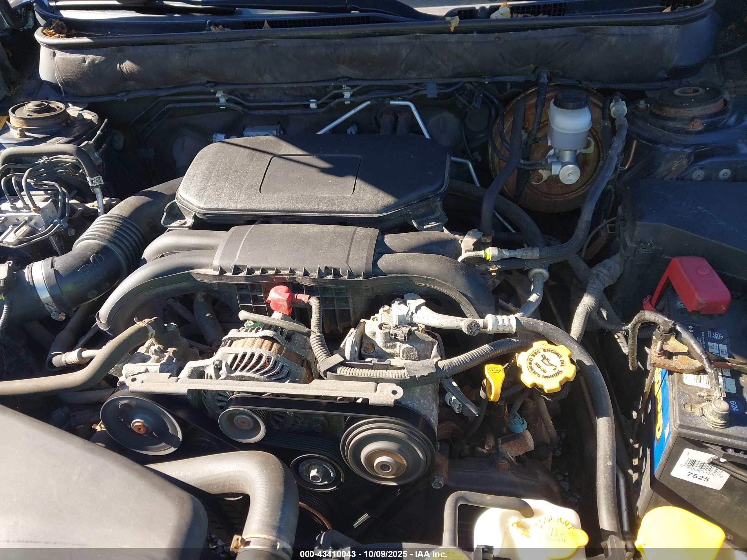 SUBARU OUTBACK image 10