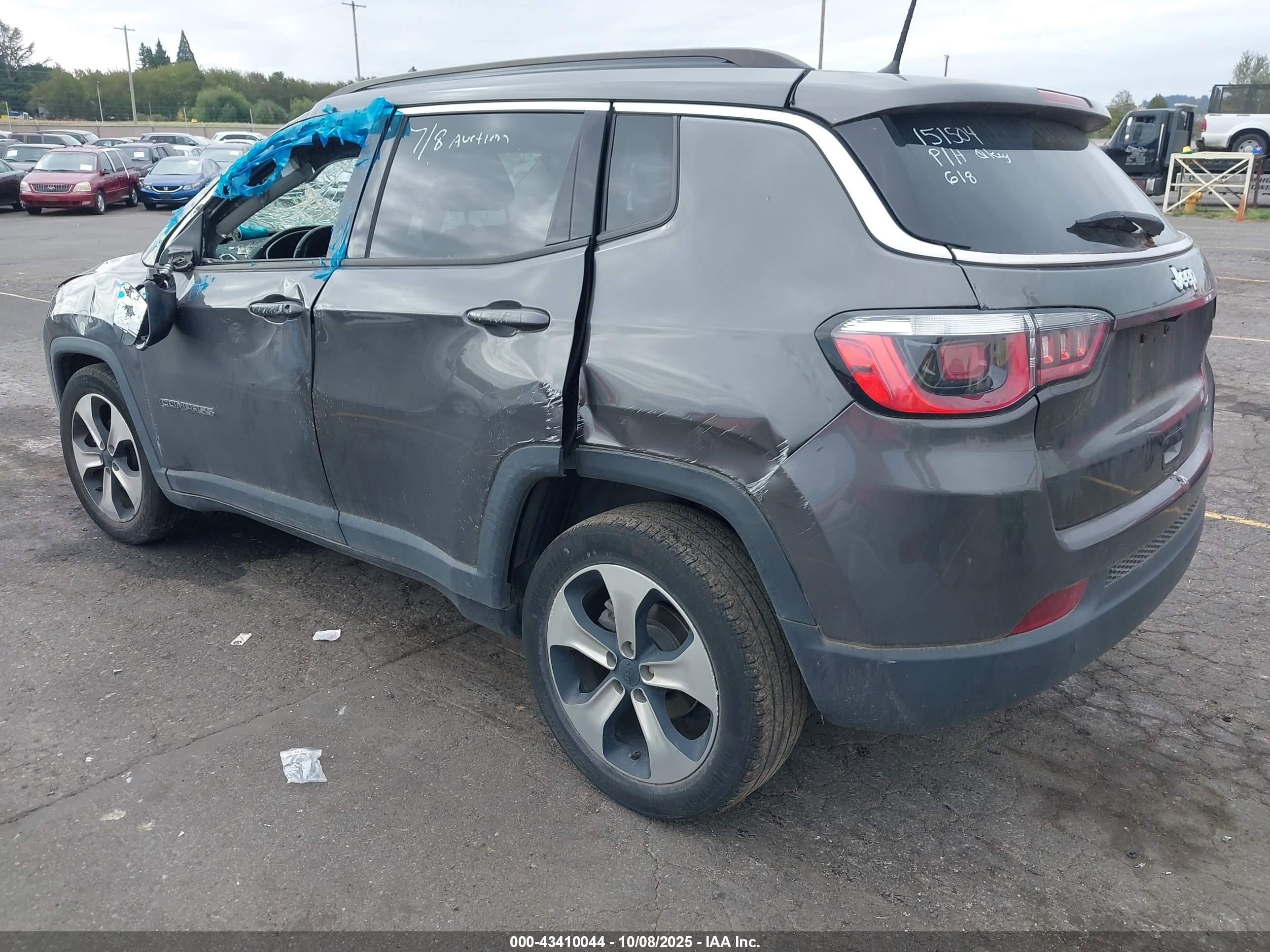 JEEP COMPASS image 3