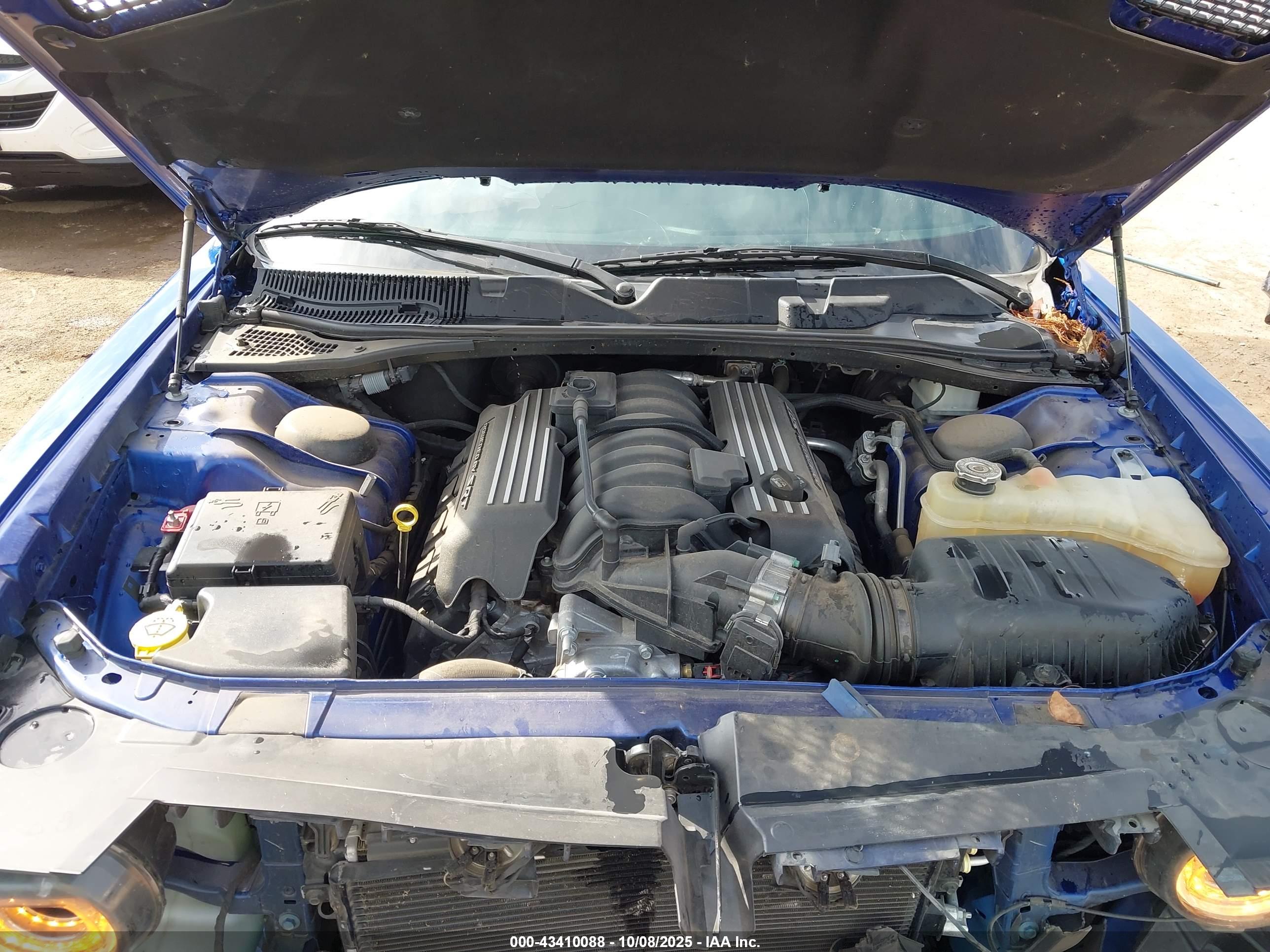 DODGE CHALLENGER image 10
