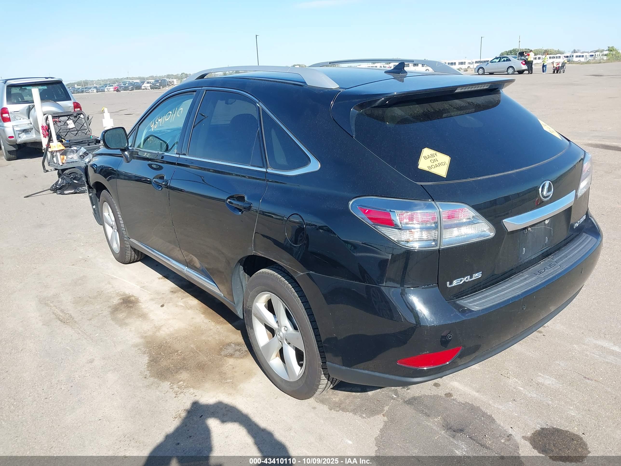 LEXUS RX image 3