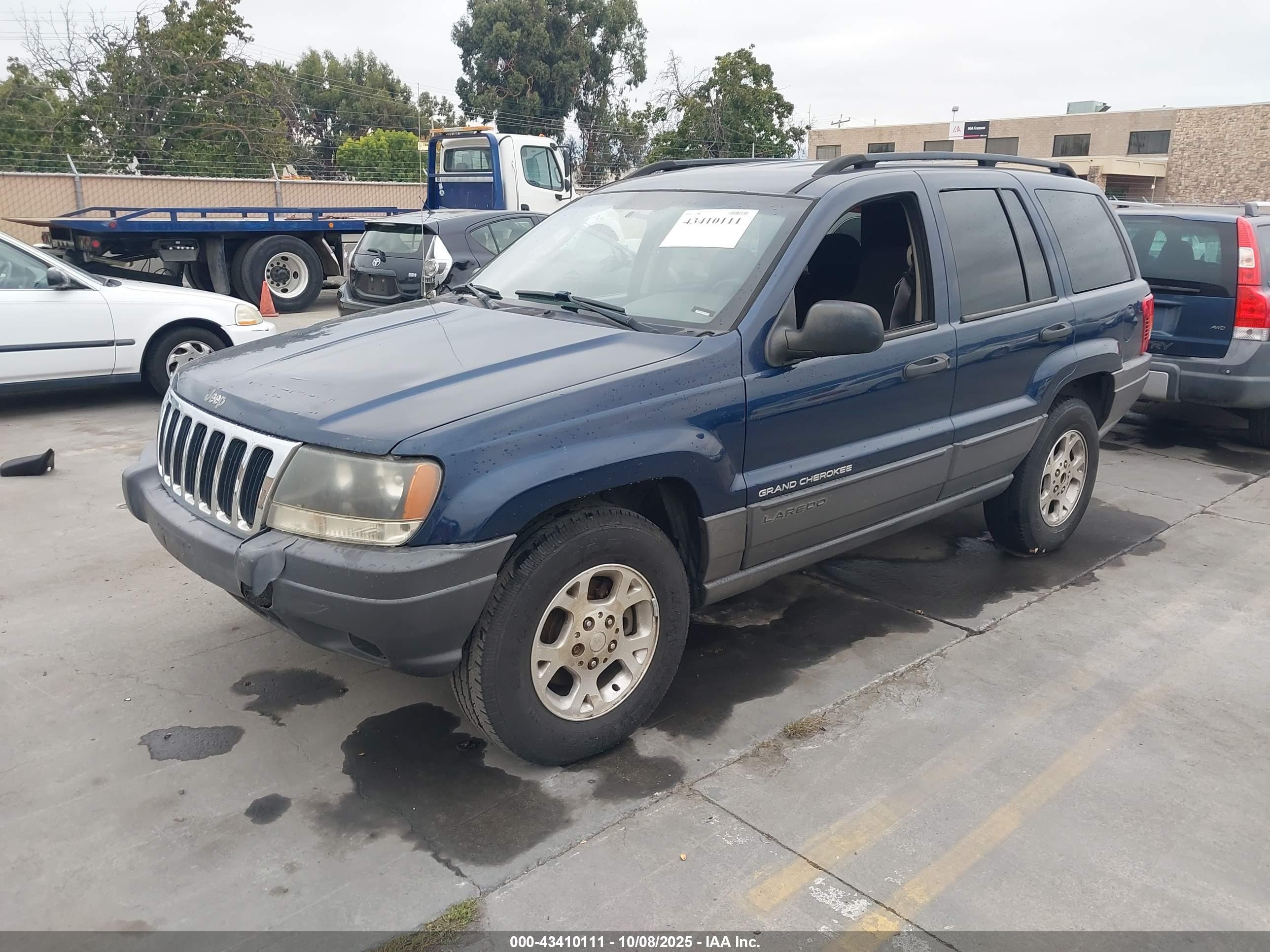 JEEP GRAND image 2