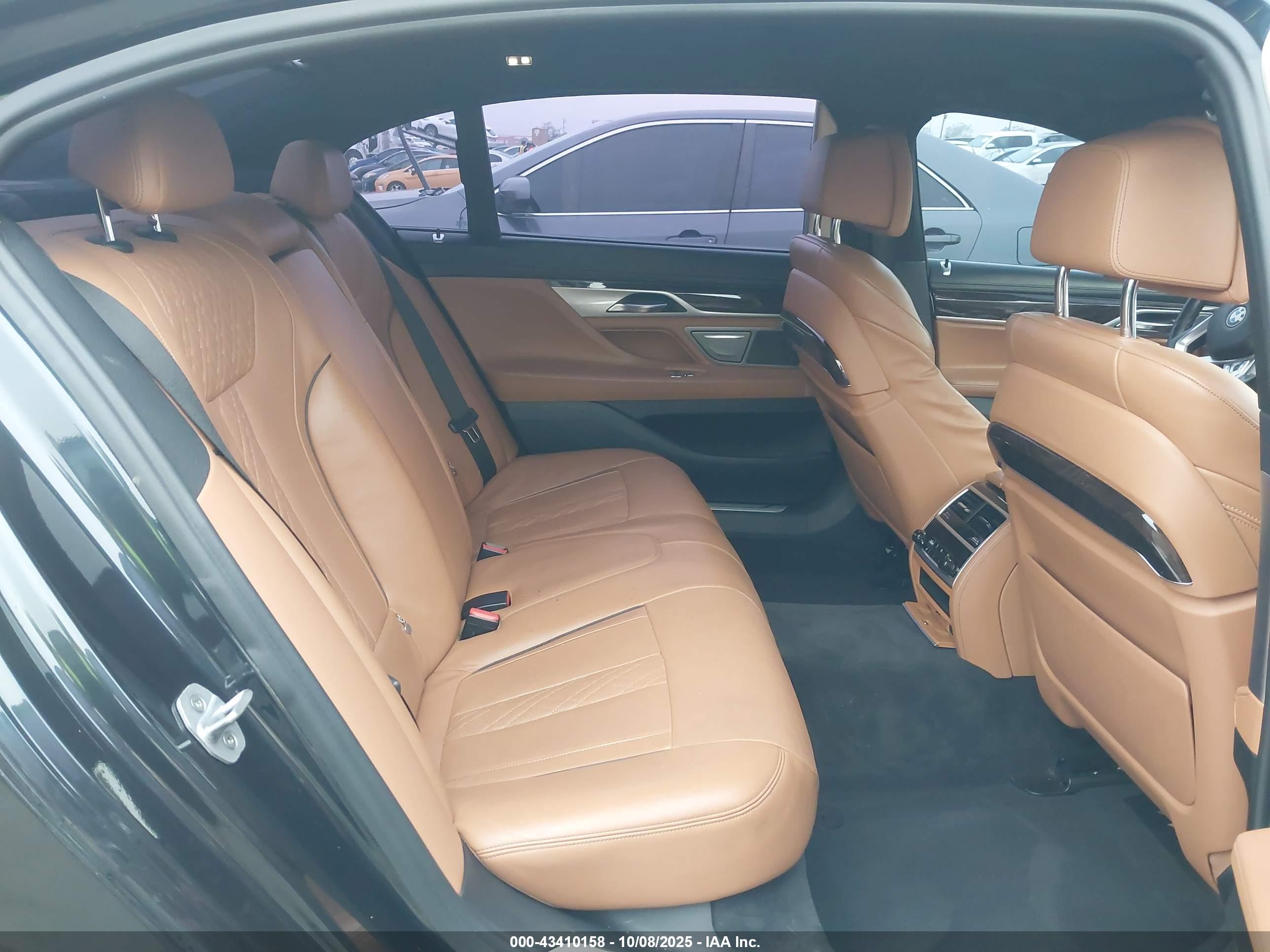 BMW 740I image 8