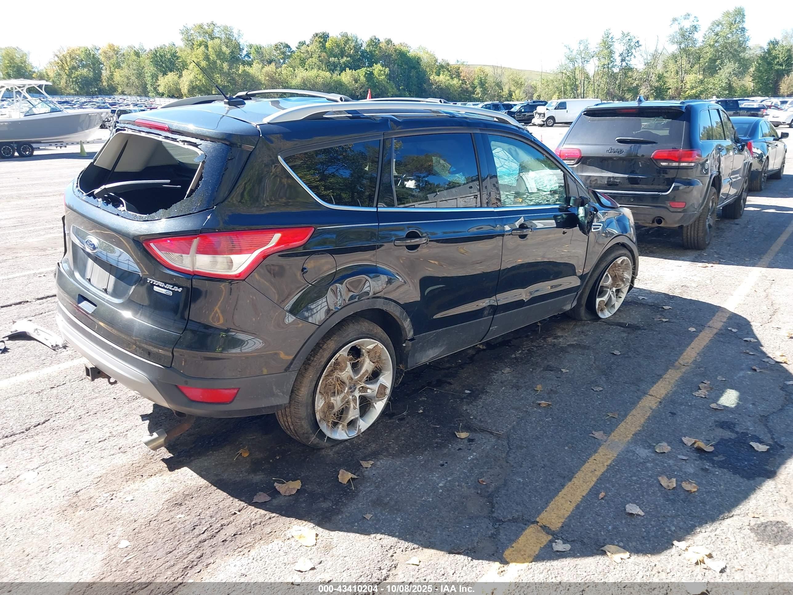 FORD ESCAPE image 4