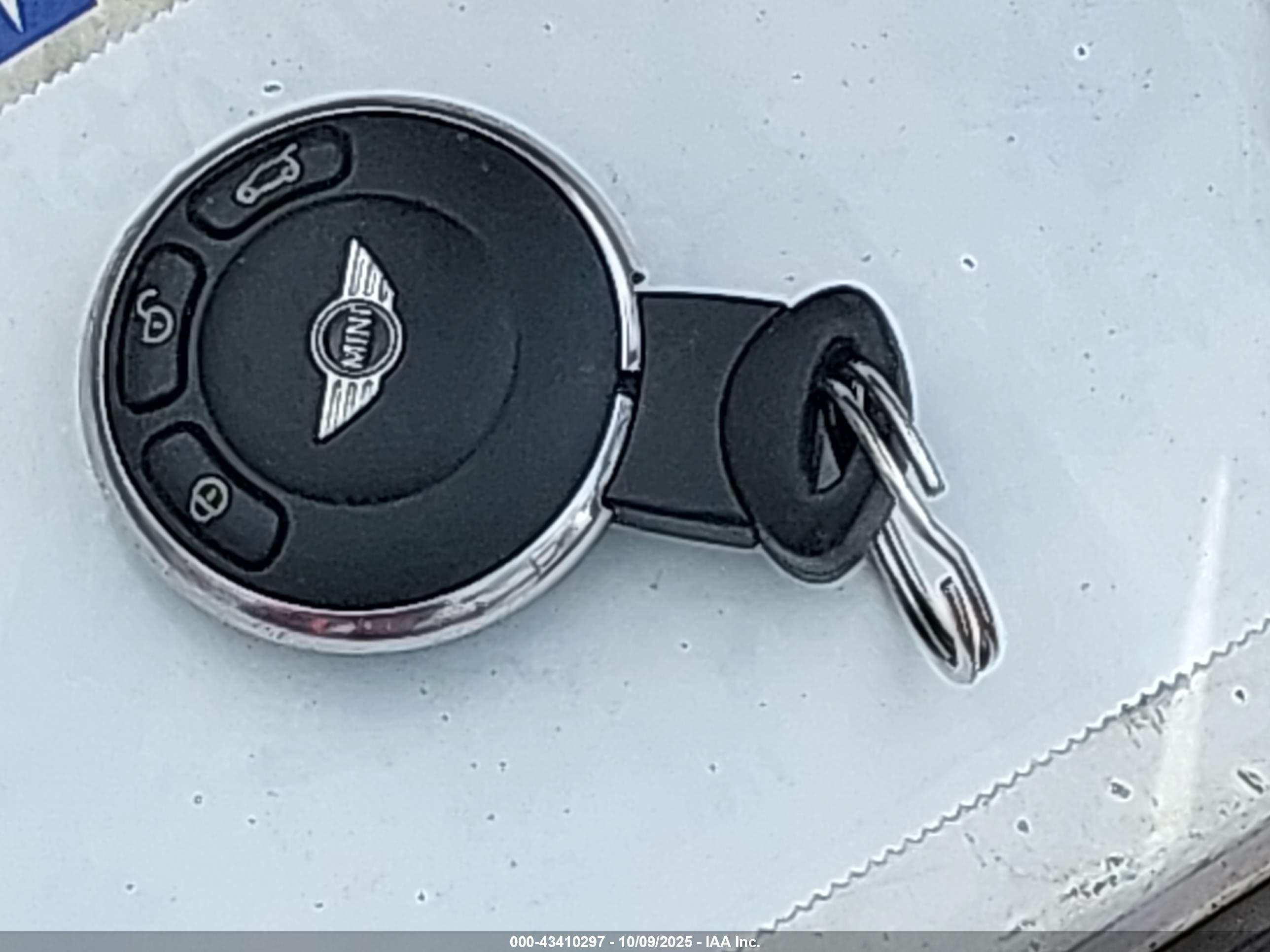 MINI COOPER image 11