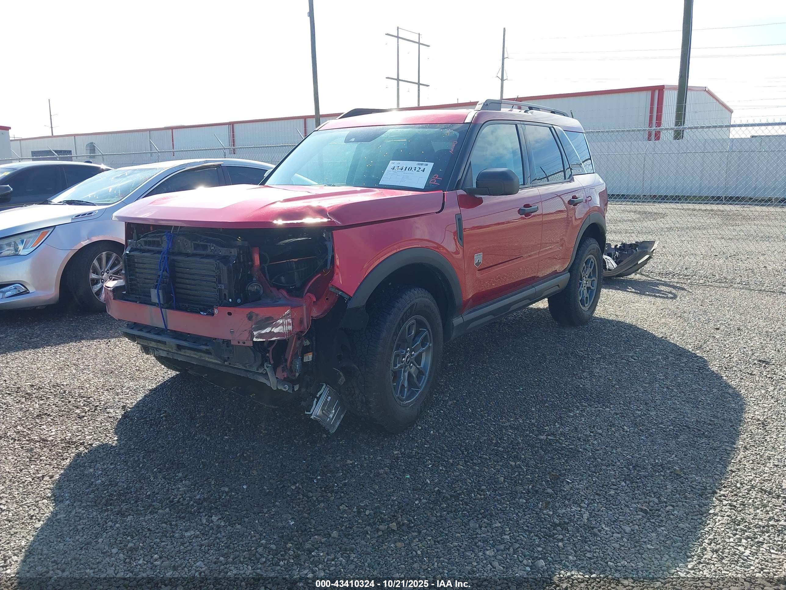 FORD BRONCO image 2
