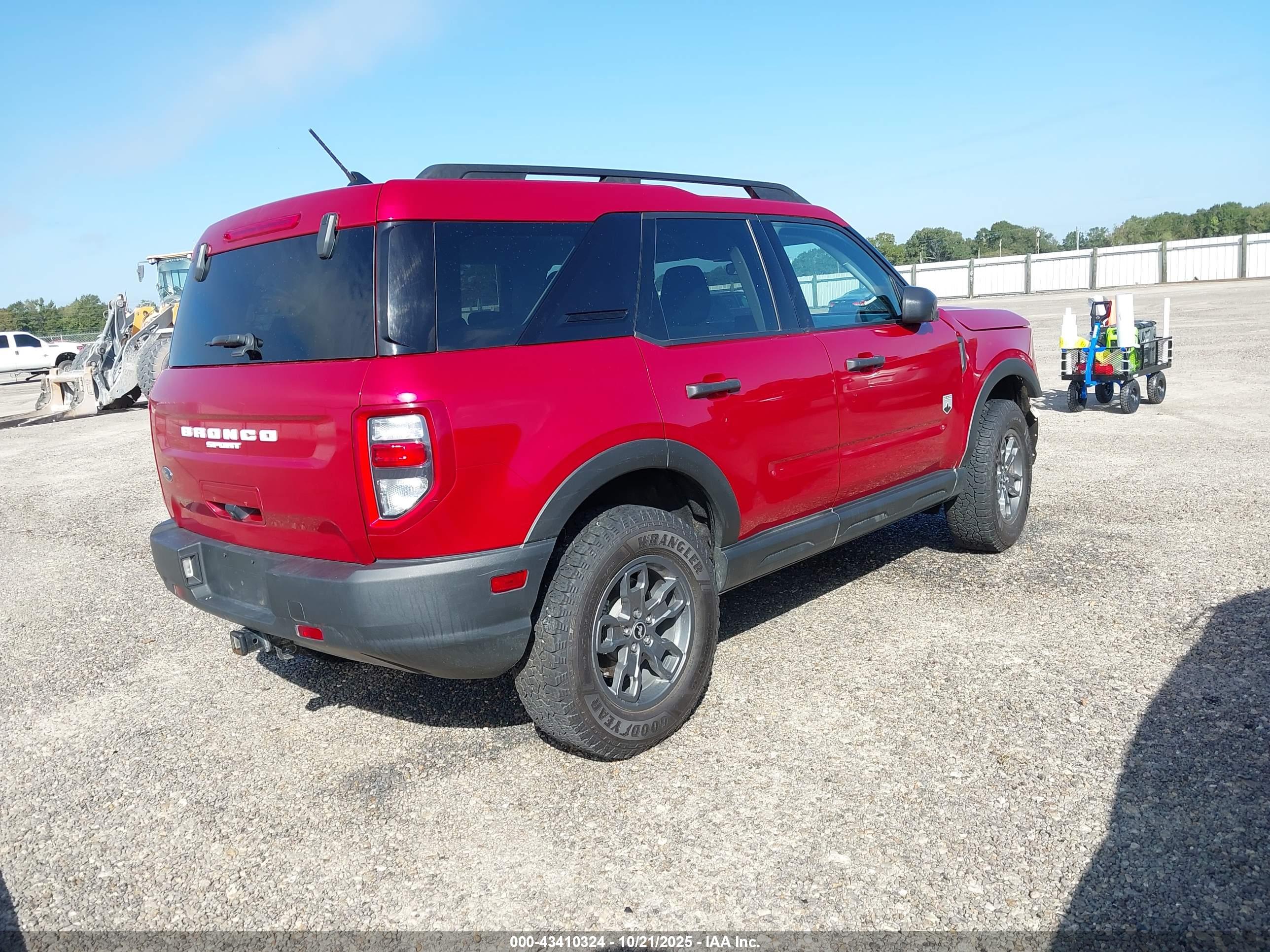 FORD BRONCO image 4