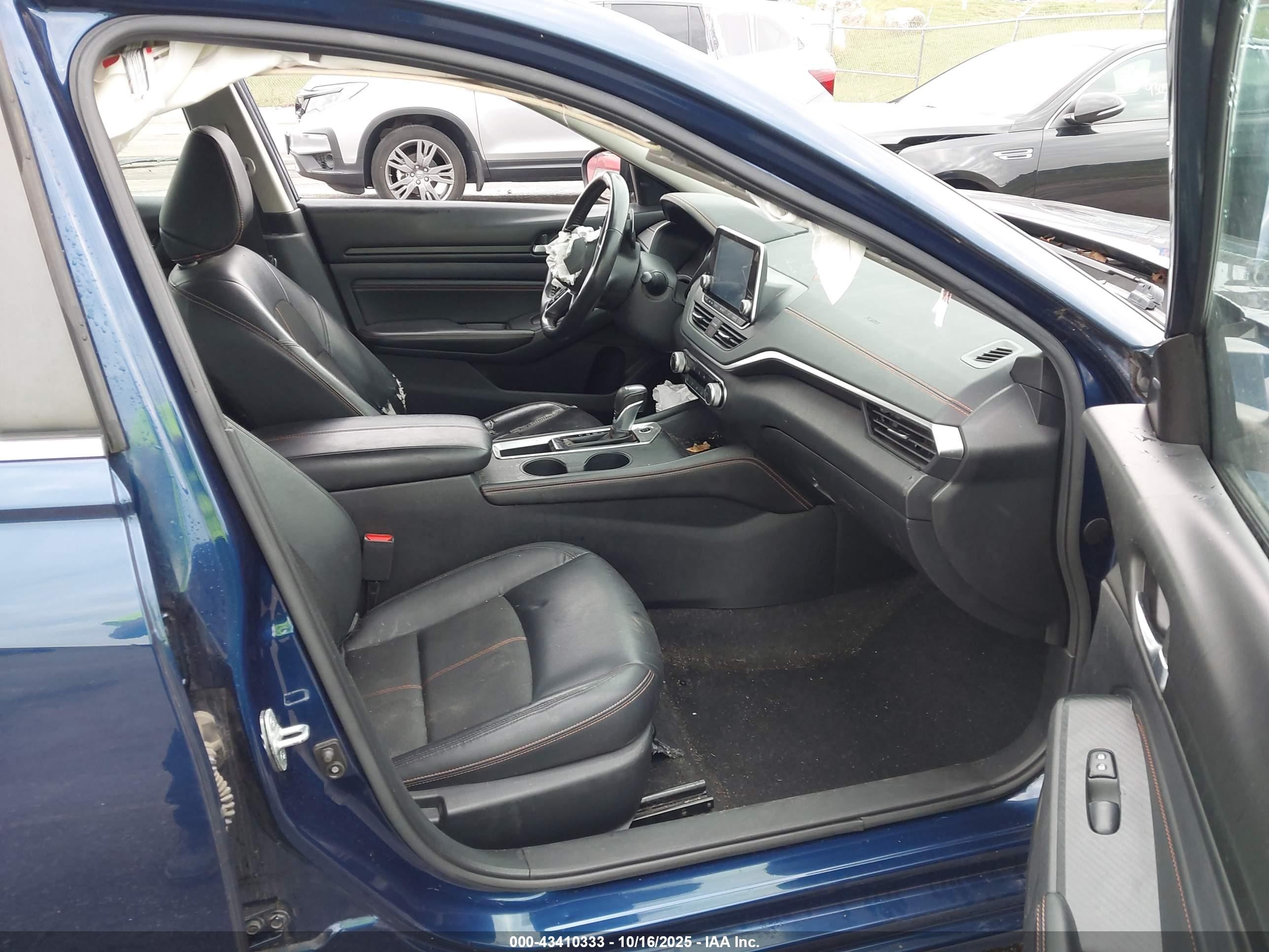 NISSAN ALTIMA image 5