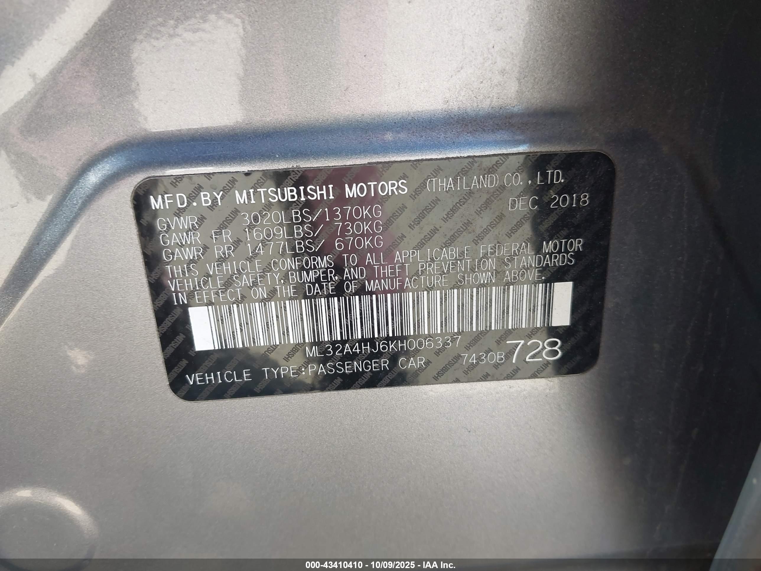 MITSUBISHI MIRAGE image 9