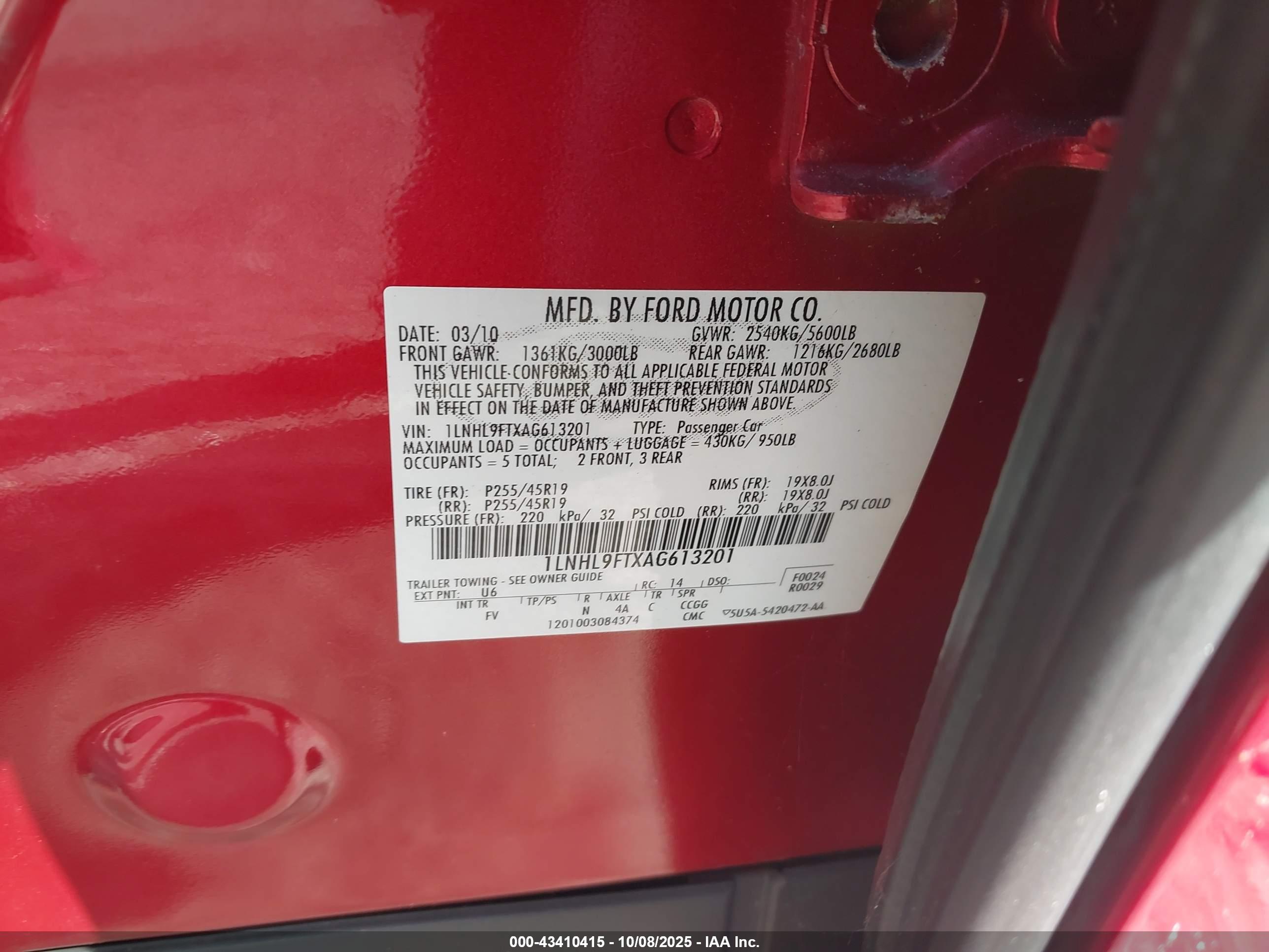 LINCOLN MKS image 9