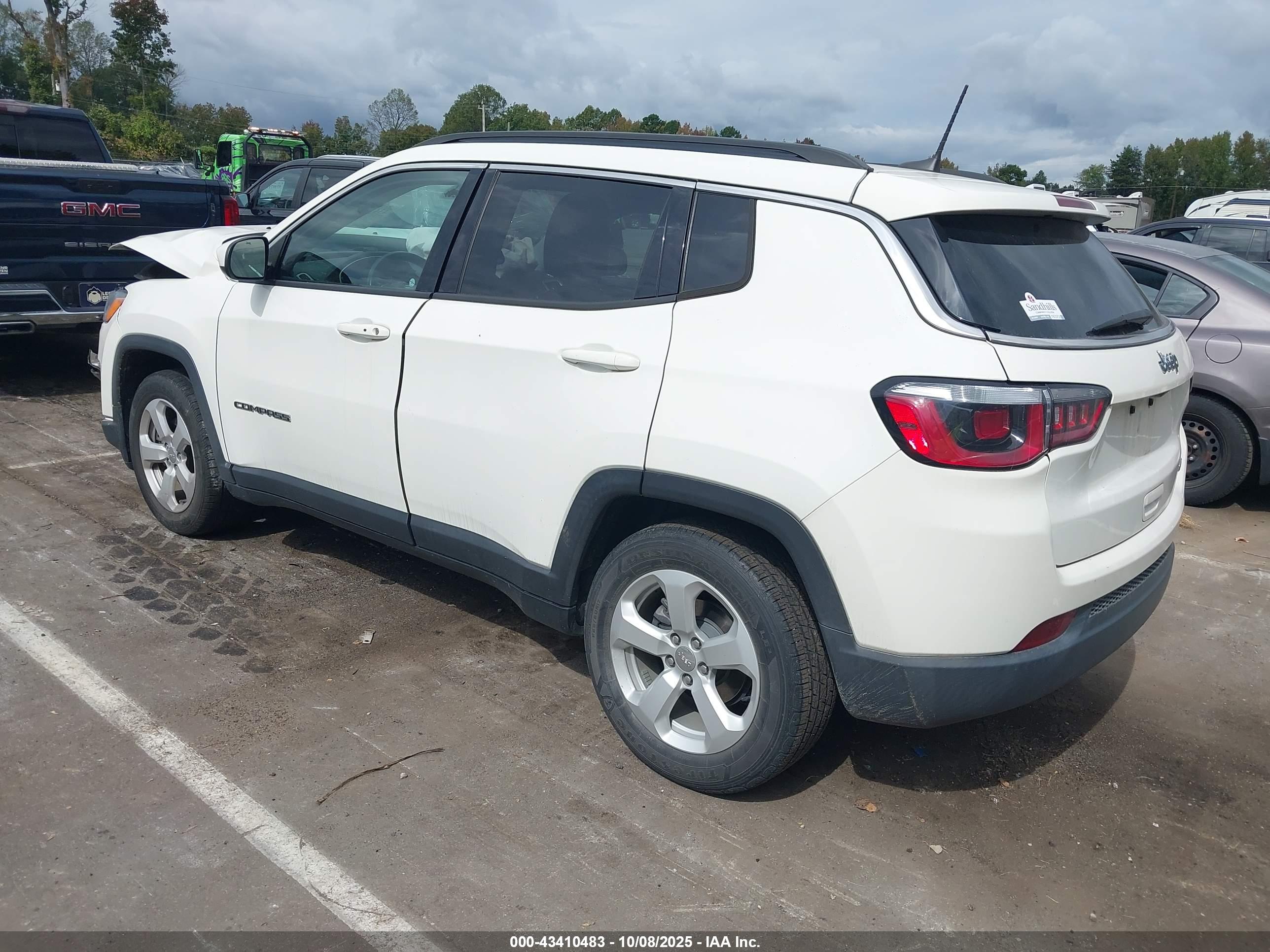 JEEP COMPASS image 3