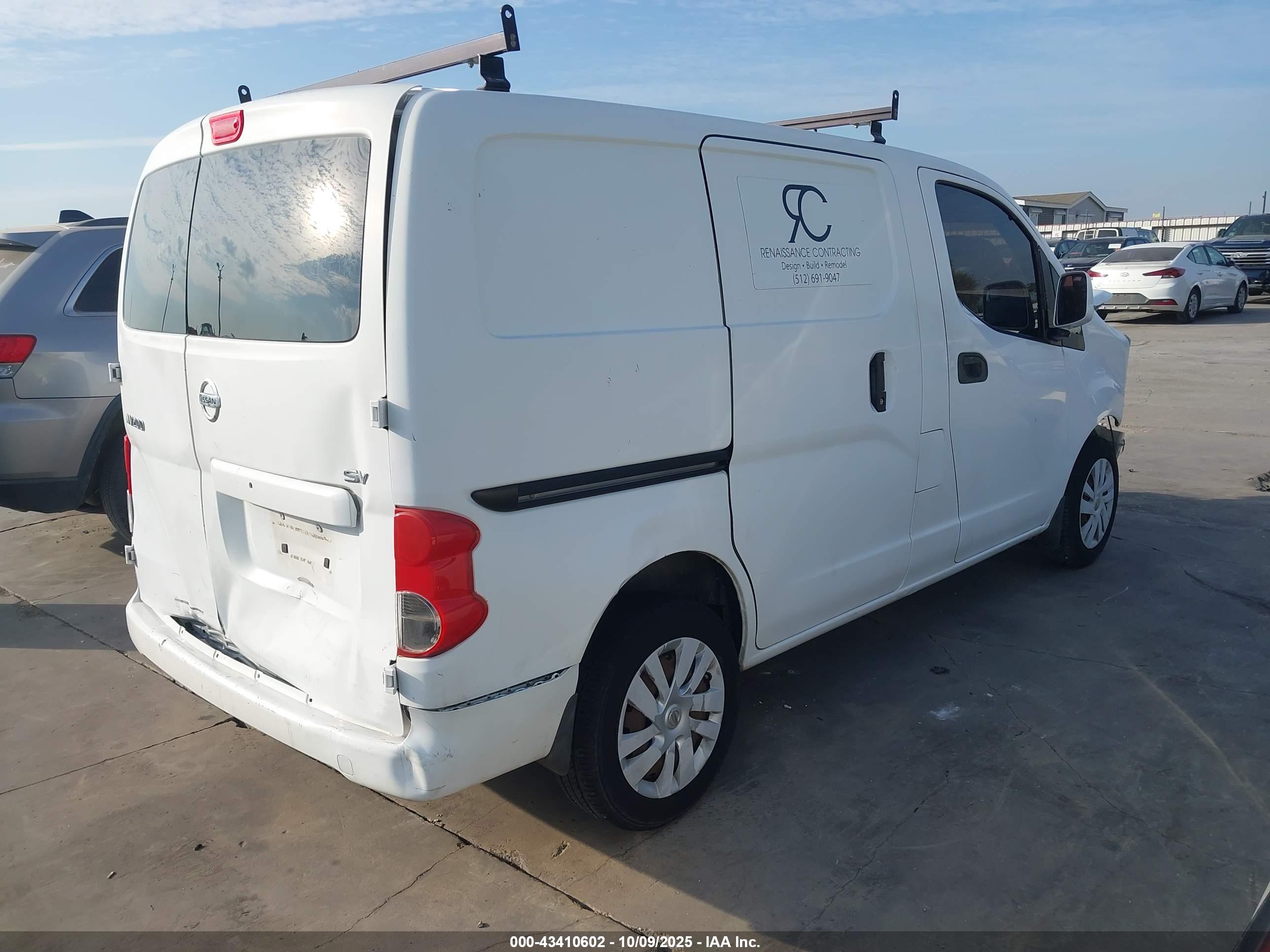 NISSAN NV200 image 4