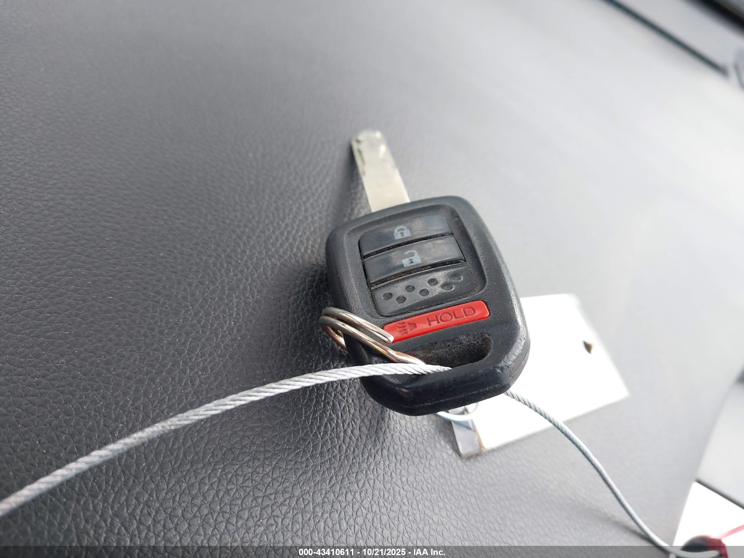 HONDA FIT image 11