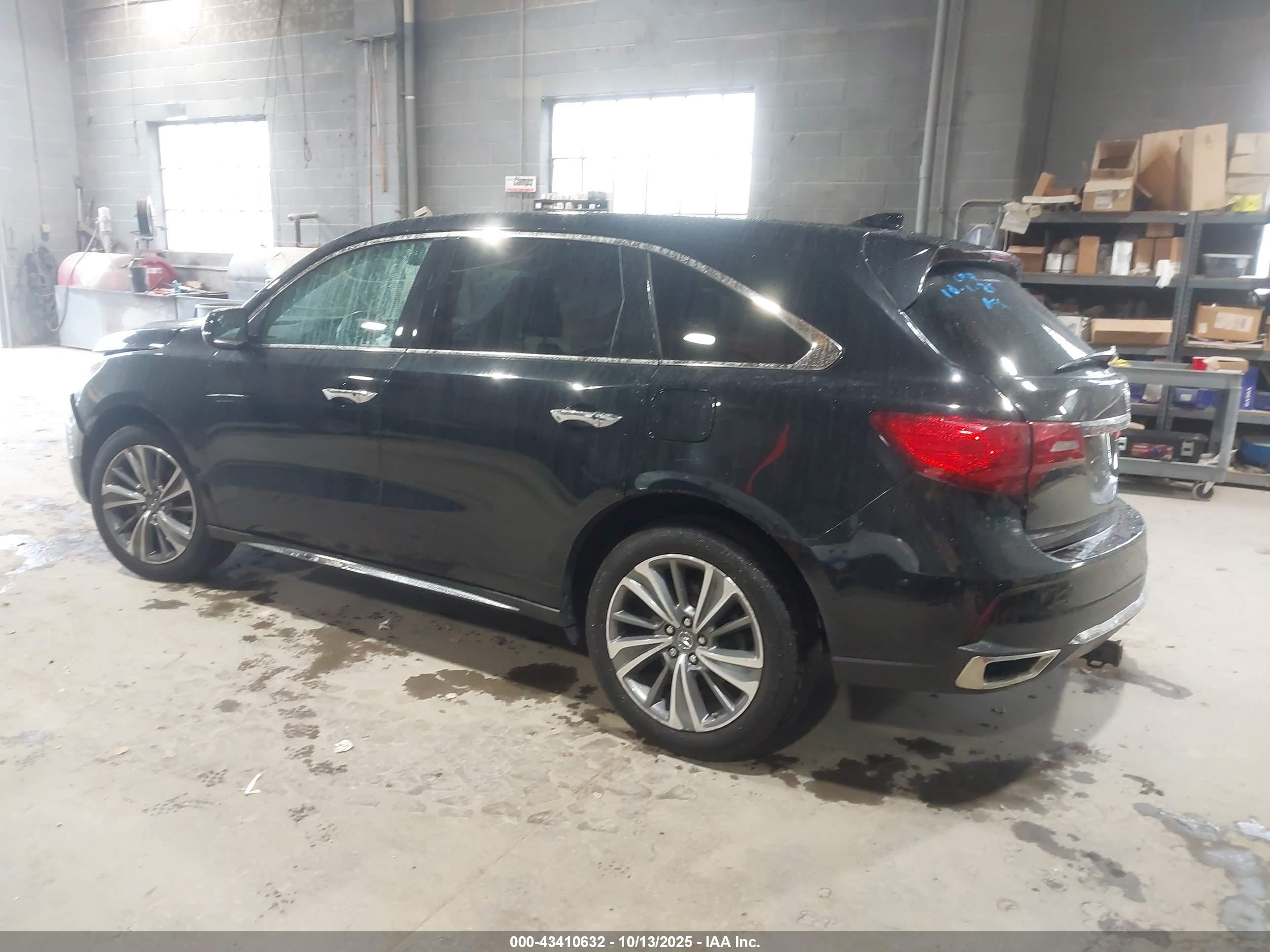 ACURA MDX image 3
