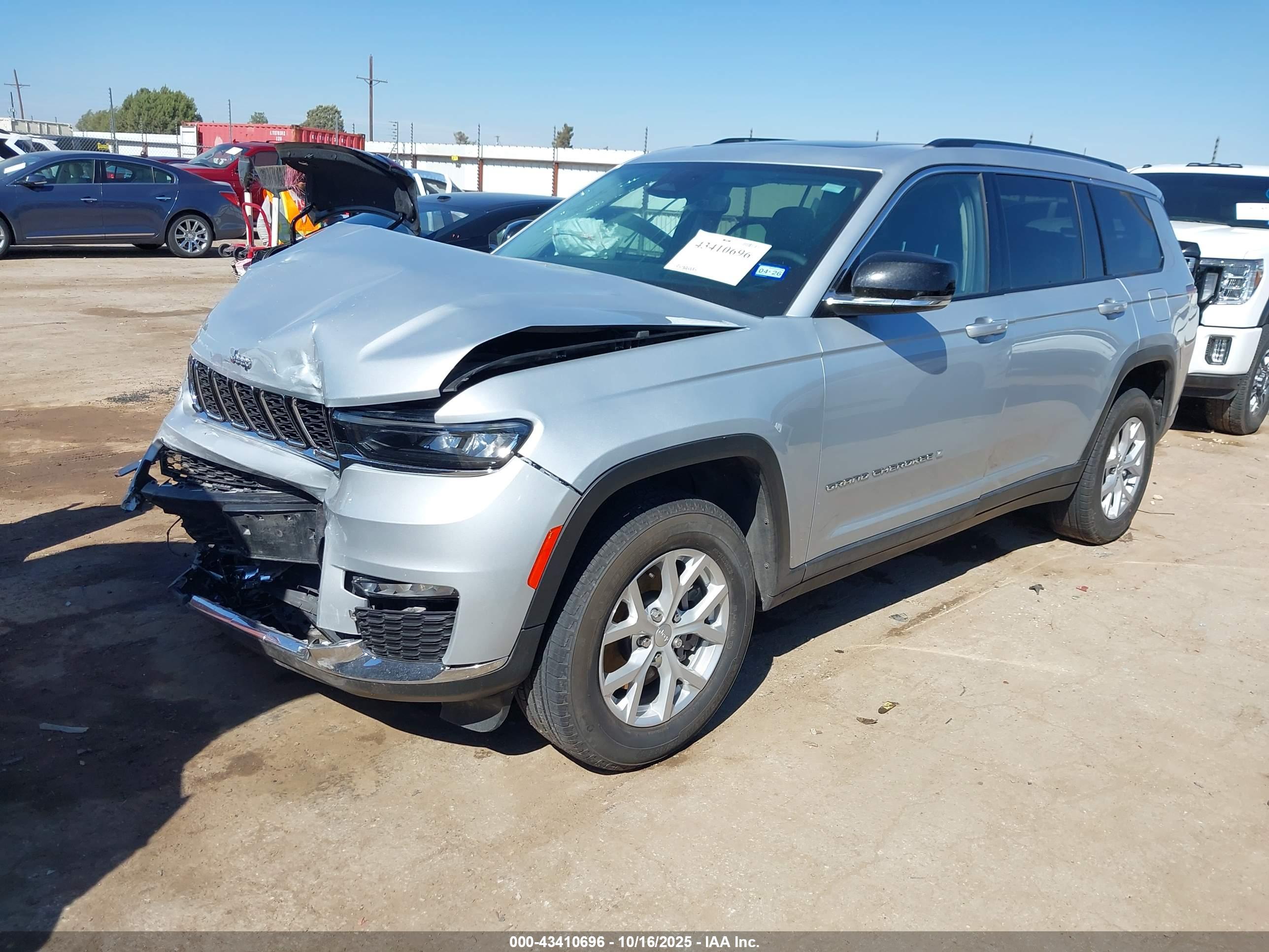 JEEP GRAND image 2