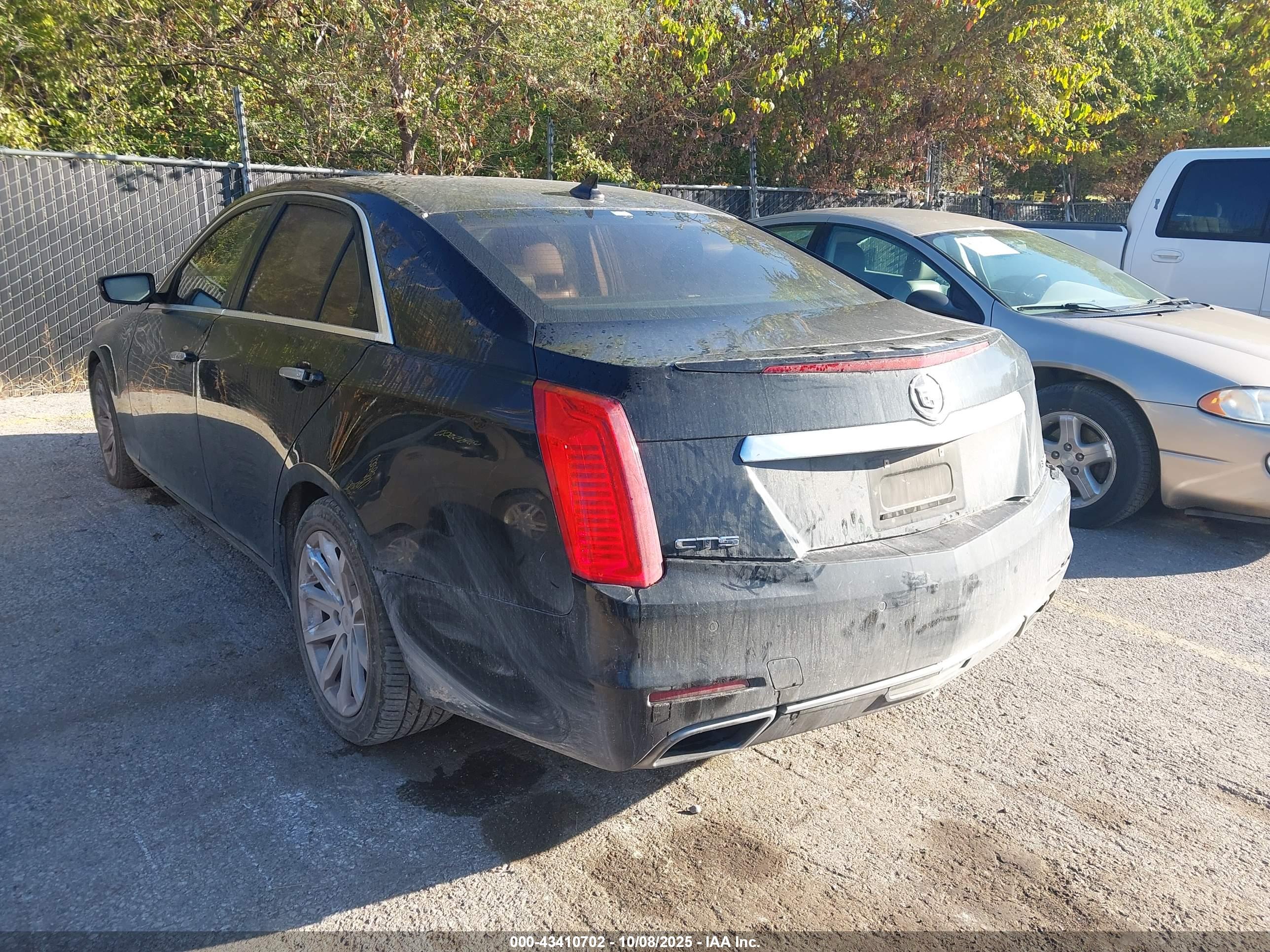 CADILLAC CTS image 3