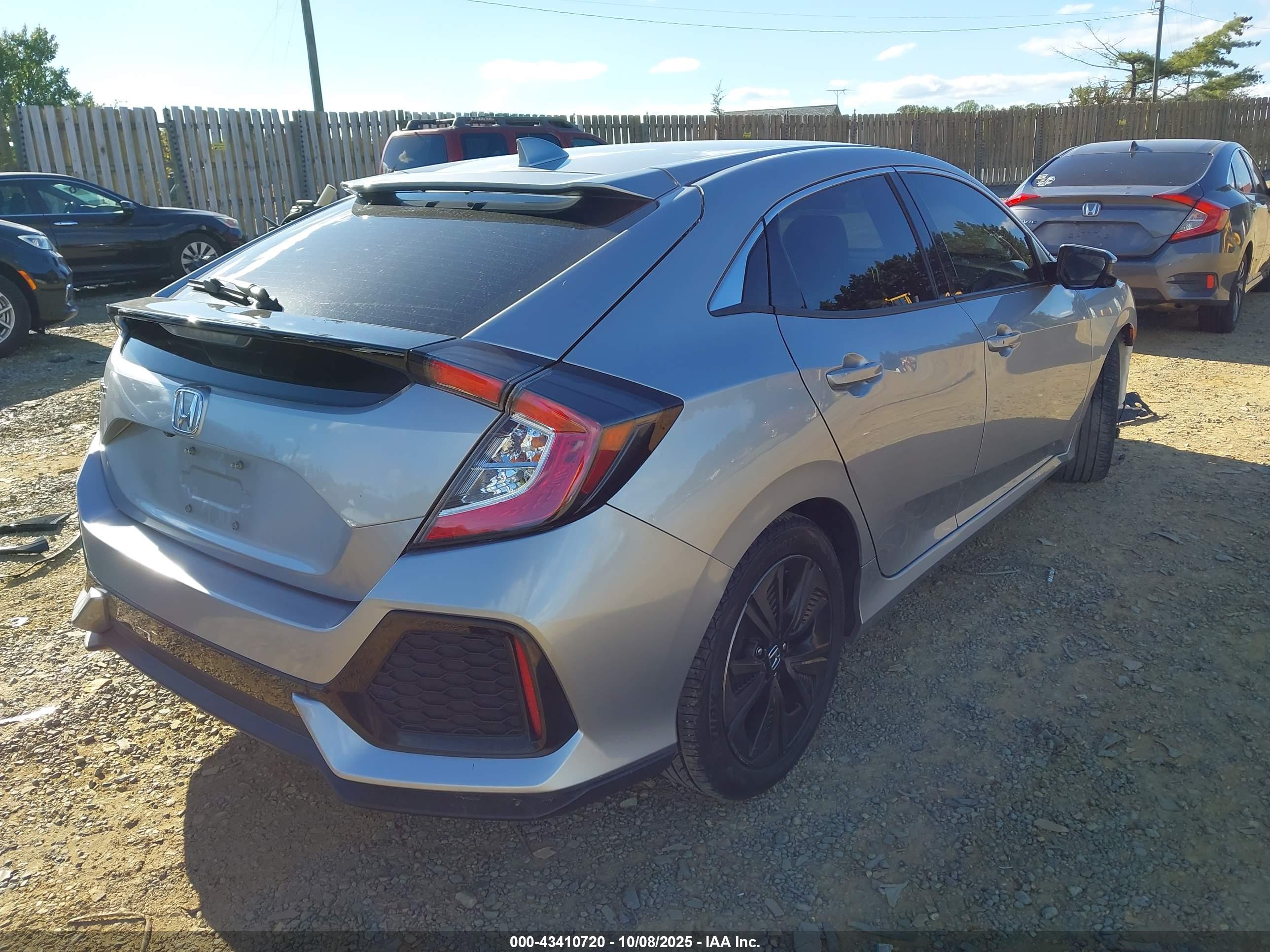 HONDA CIVIC image 4