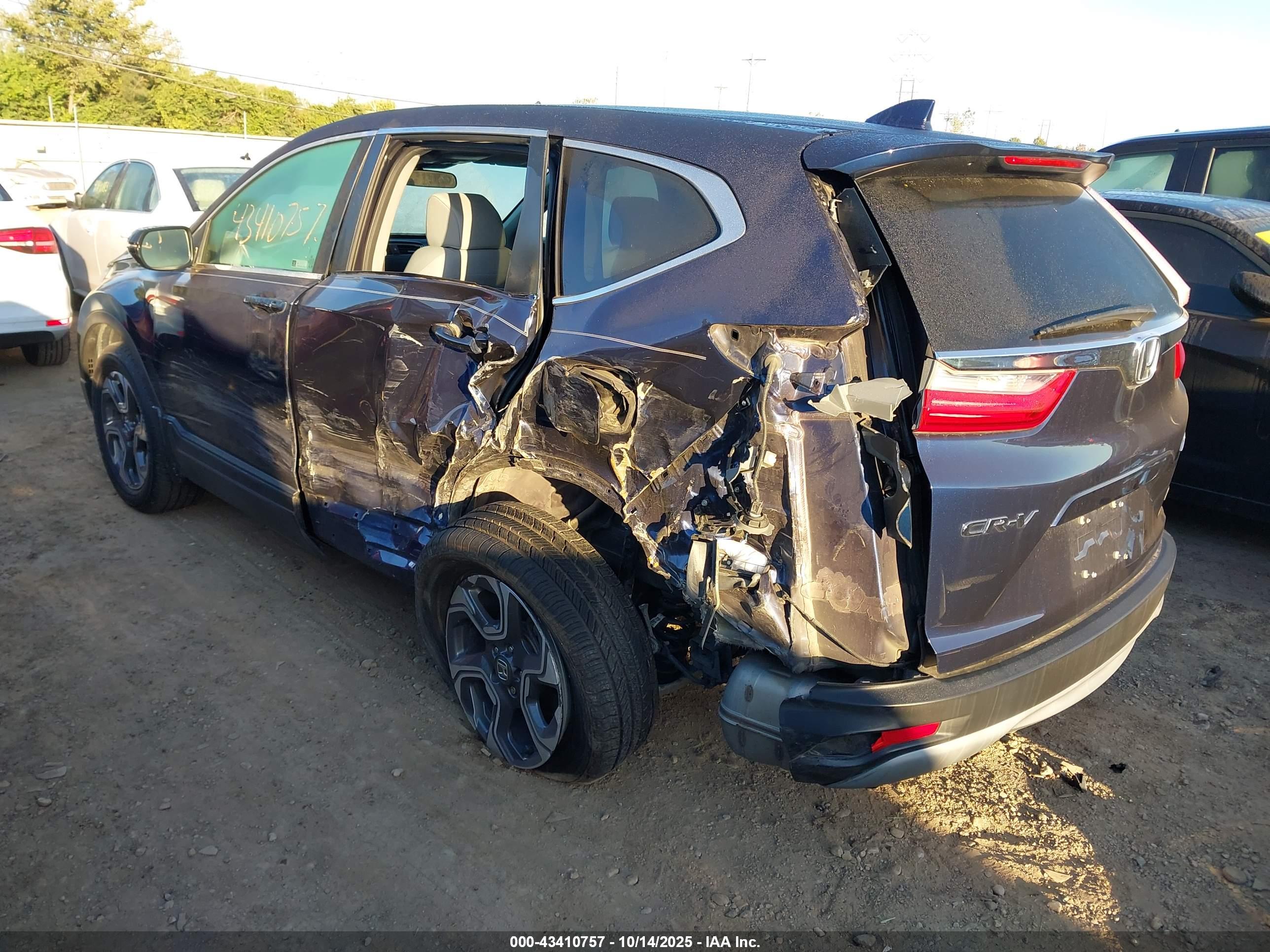 HONDA CR-V image 3