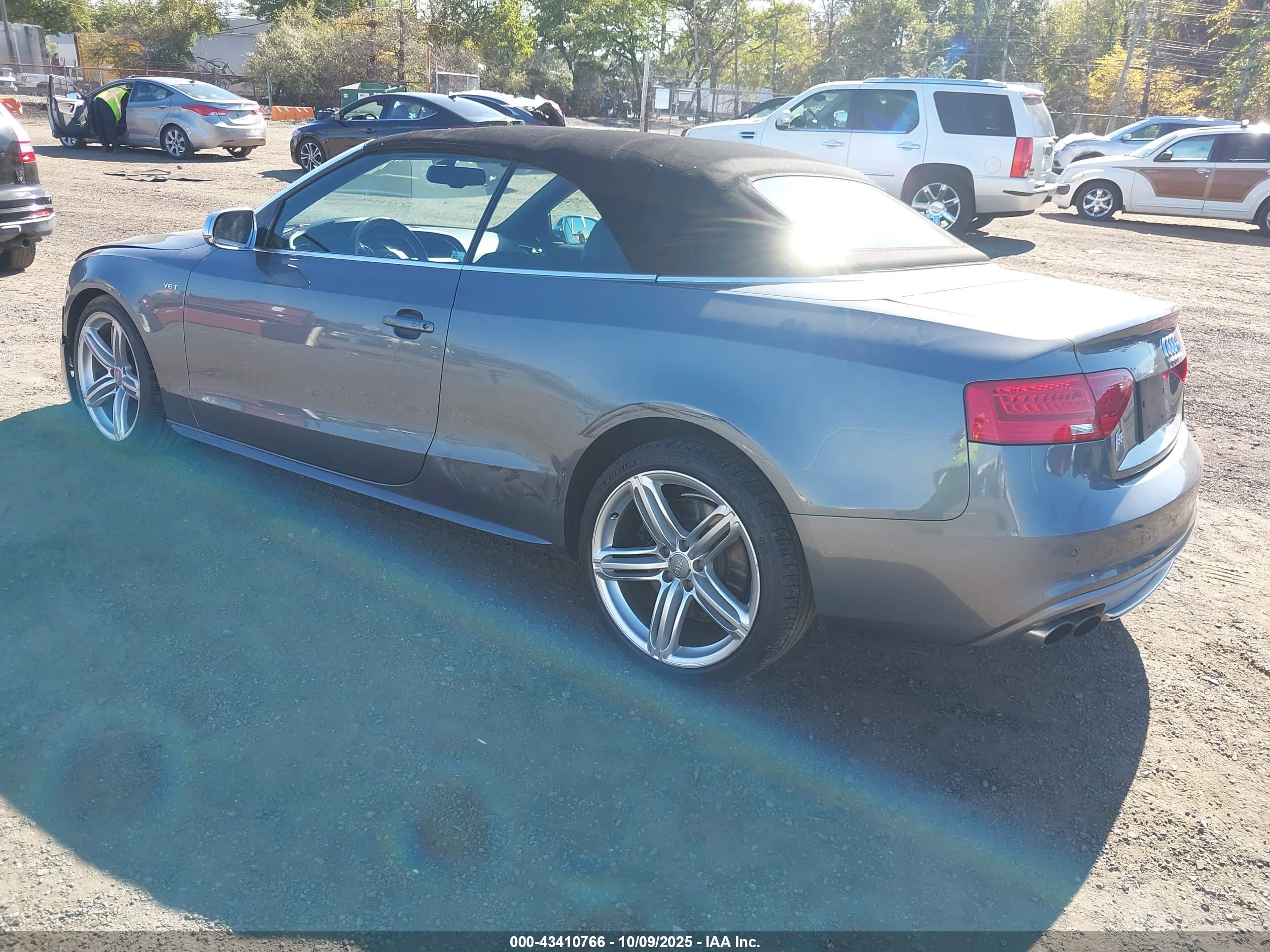 AUDI S5 image 3