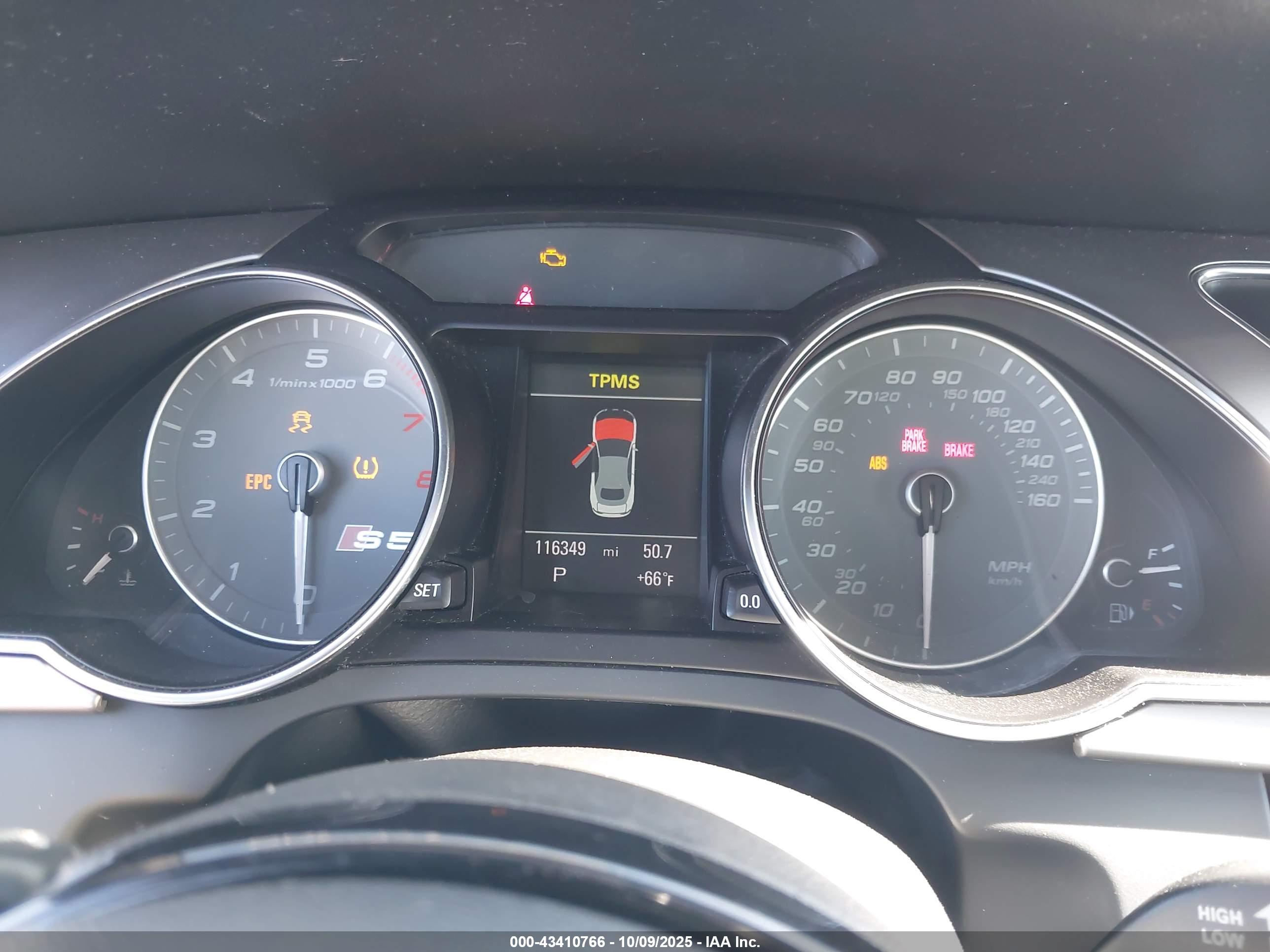 AUDI S5 image 7
