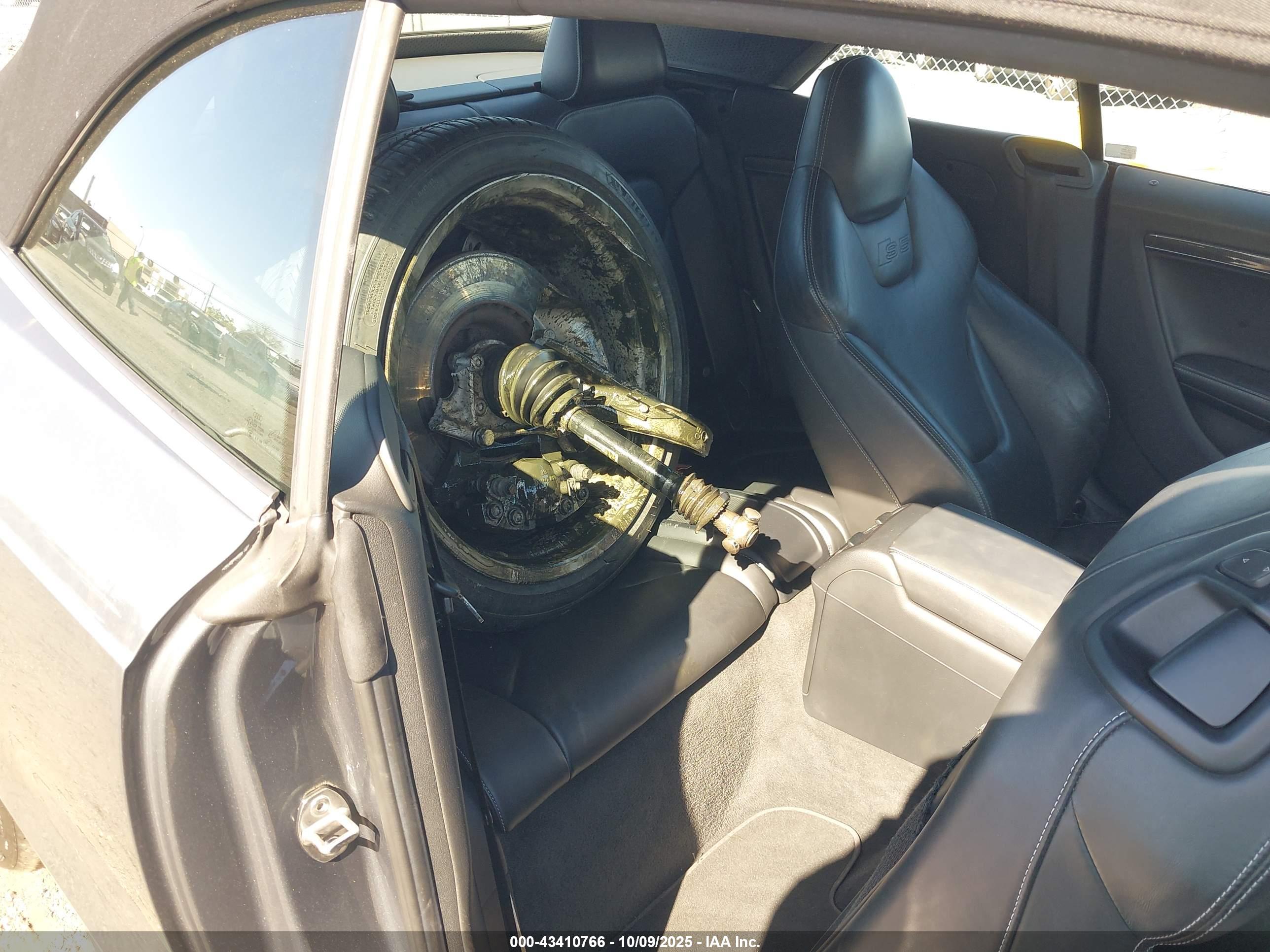 AUDI S5 image 8